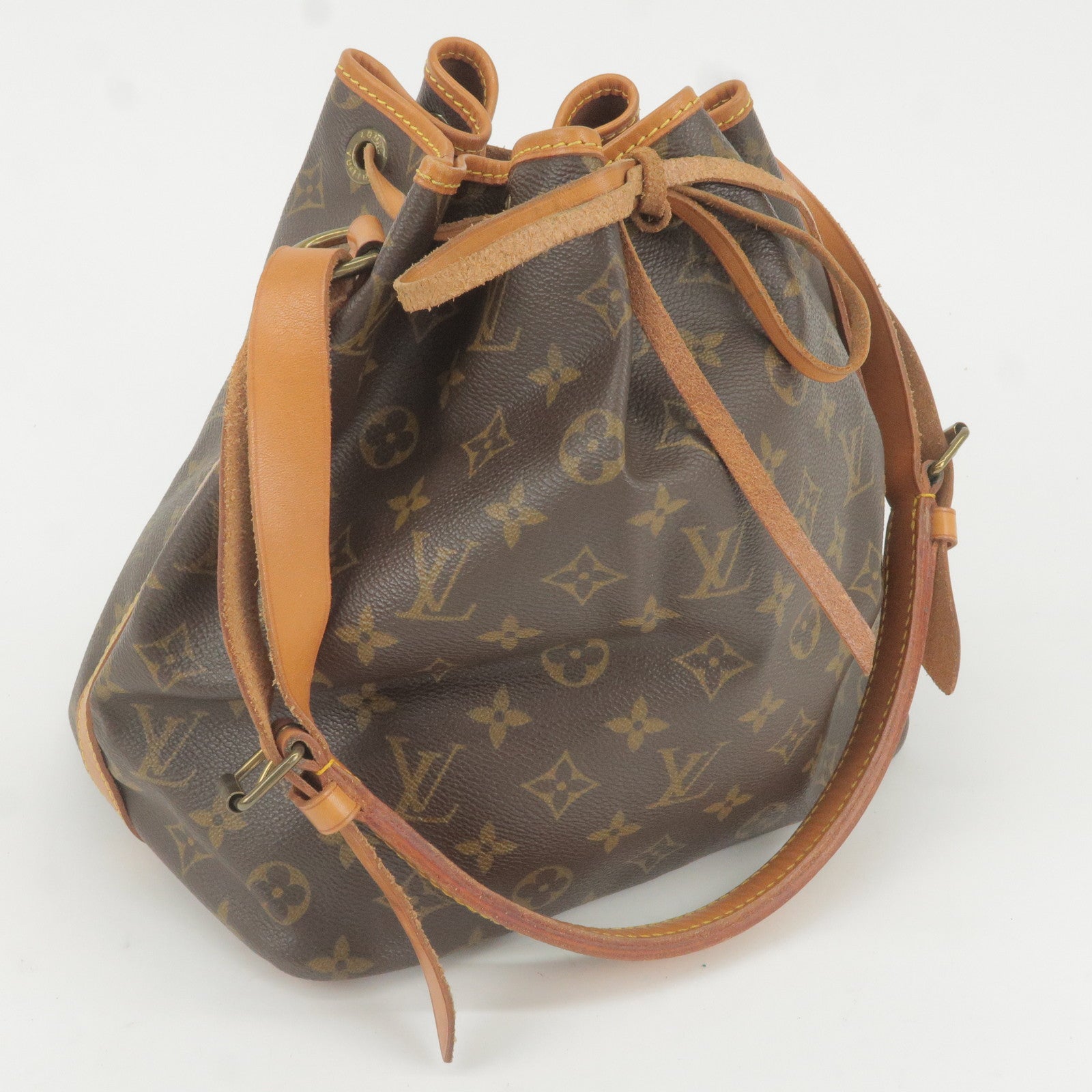 Noe - Vuitton - Petit - Bag - Monogram - Shoulder - Bag - ep_vintage luxury  Store - M42226 – dct - Louis - Hand - Louis Vuitton 2019 pre-owned OnTheGo  tote bag