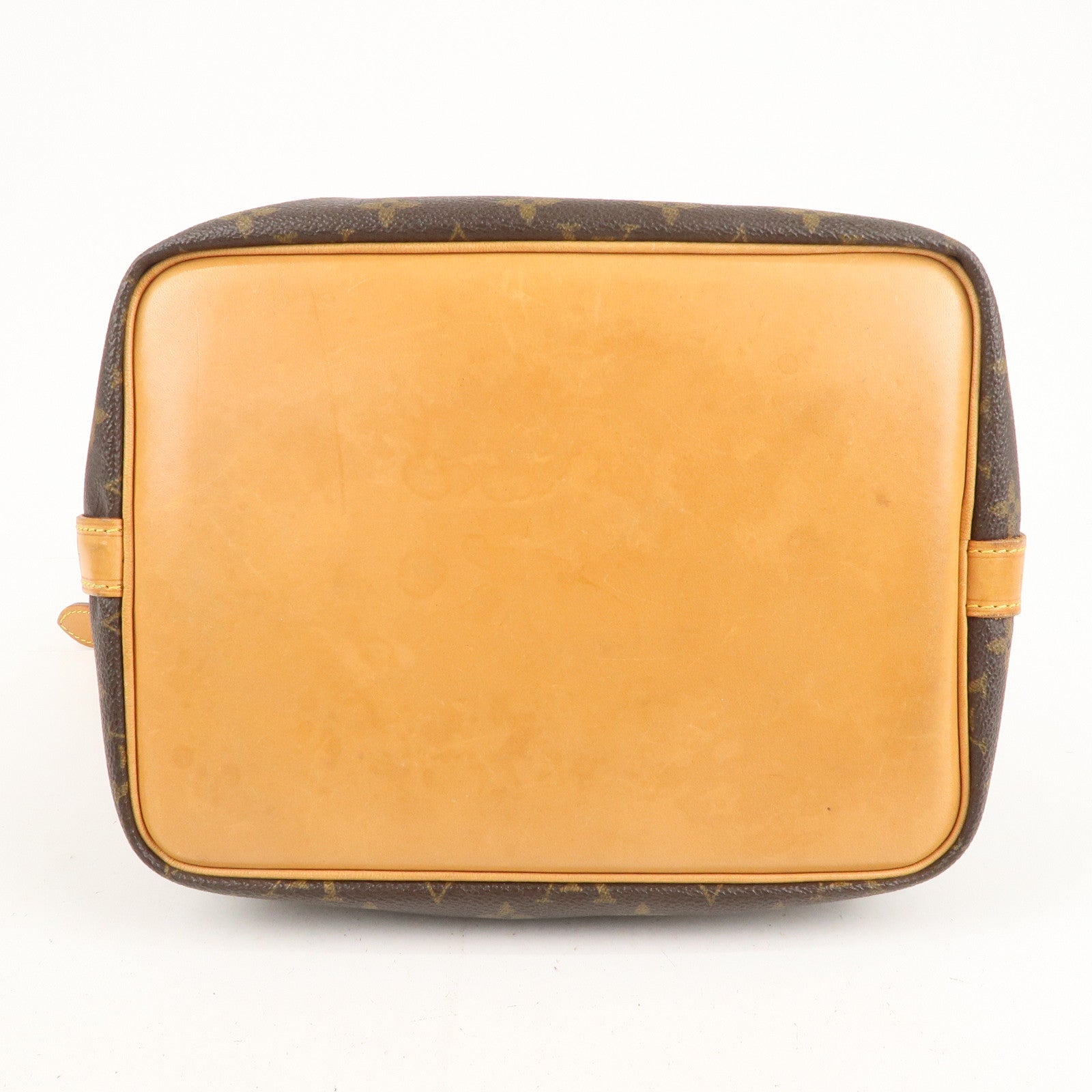 LOUIS VUITTON Petit Noe Drawstring Shoulder Bag Monogram Leather M42226  32JH046