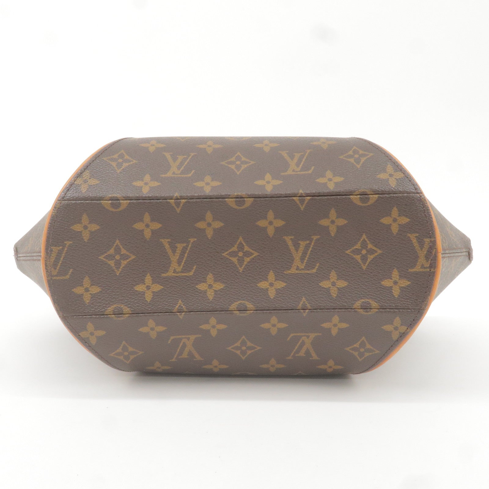 Louis Vuitton Women's Pre-Loved Monogram Ellipse MM Bag