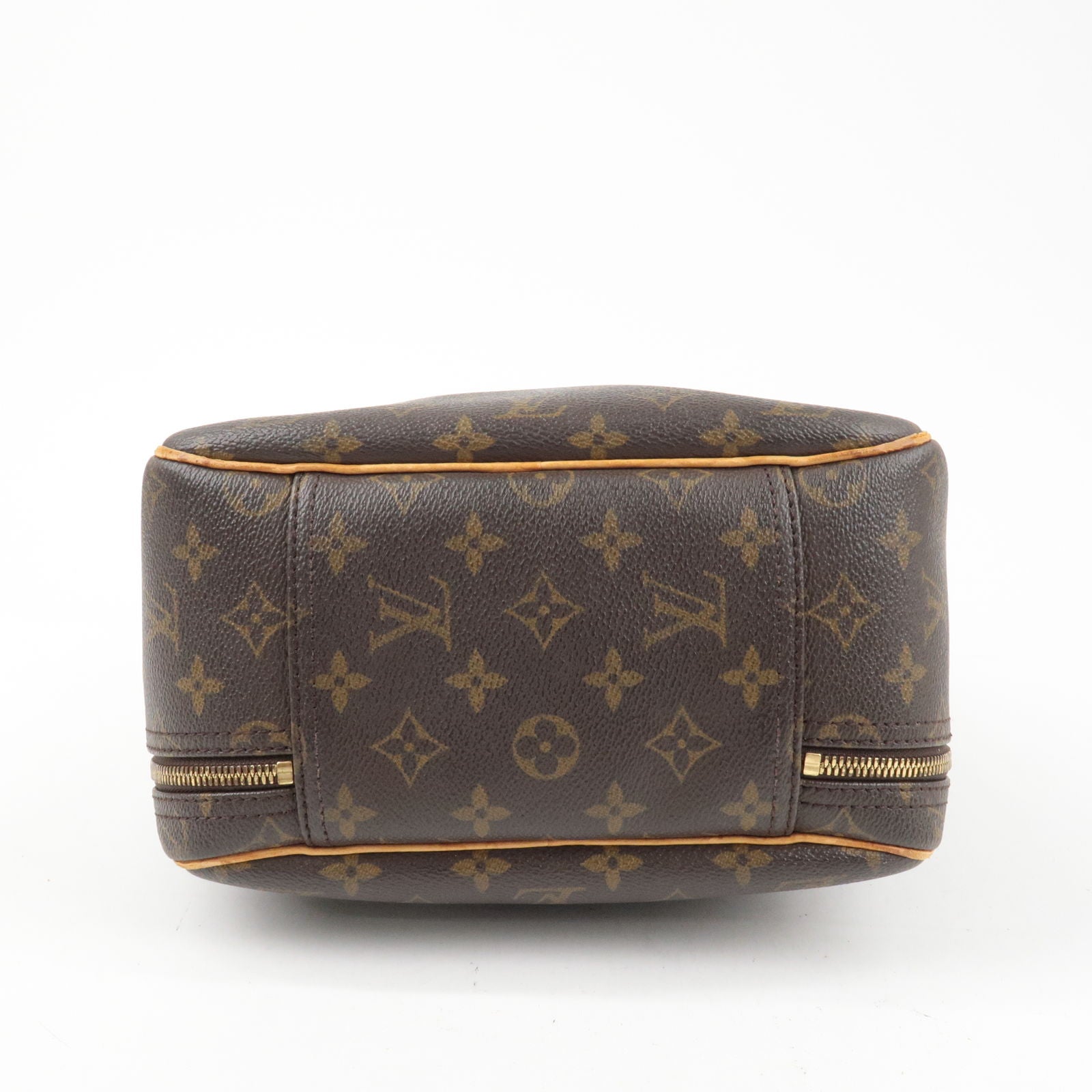 Louis-Vuitton-Monogram-Excursion-Shoes-Case-Hand-Bag-M41450