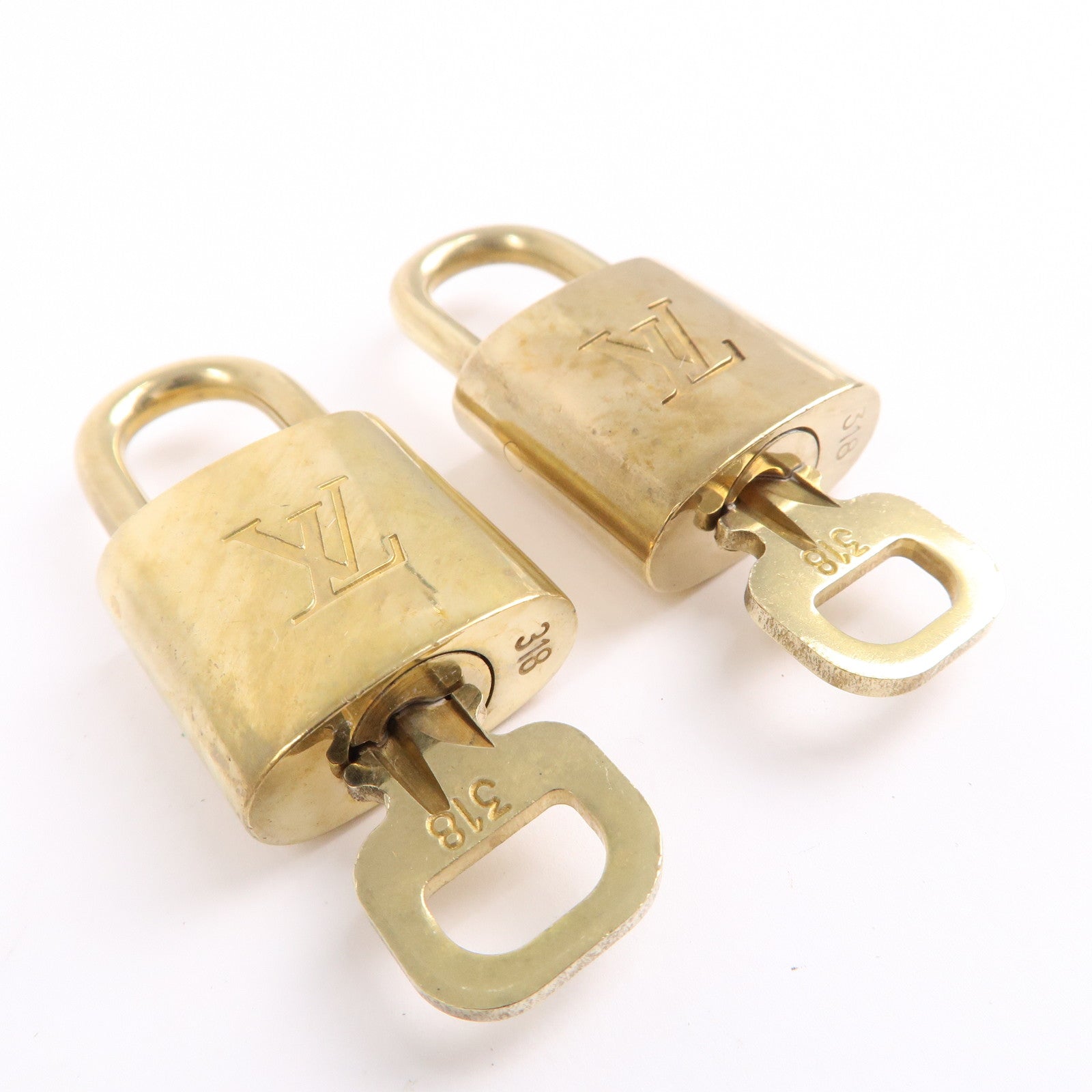 padlock key 318
