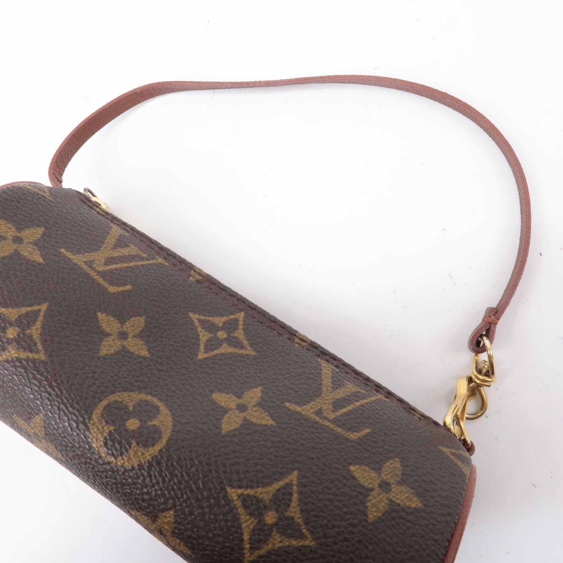 Authentic Louis Vuitton Damier Sauvage Impala Fur Type Leather Bag Handbag  Purse