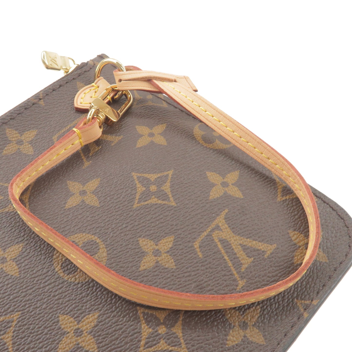 LV Neverfull X Cosmetic Pouch  Louis vuitton bag neverfull, Louis vuitton  cosmetic pouch, Cosmetic pouch
