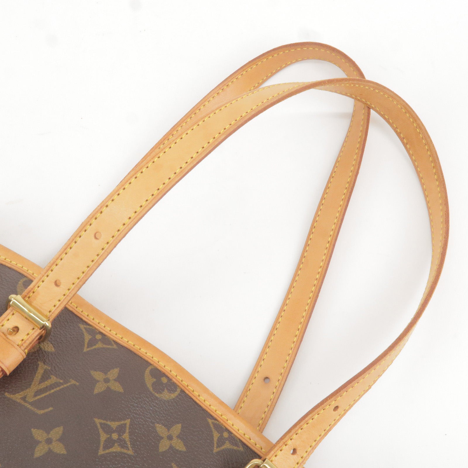 Louis-Vuitton-Monogram-Bucket-GM-Shoulder-Bag-M42236-&-Pouch – dct