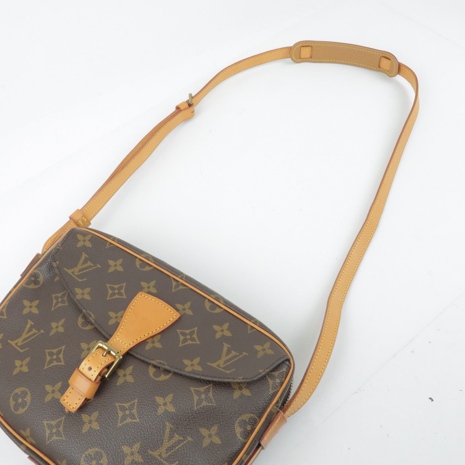 Authentic Louis Vuitton Sologne Shoulder Crossbody Bag F/S DHL EMS