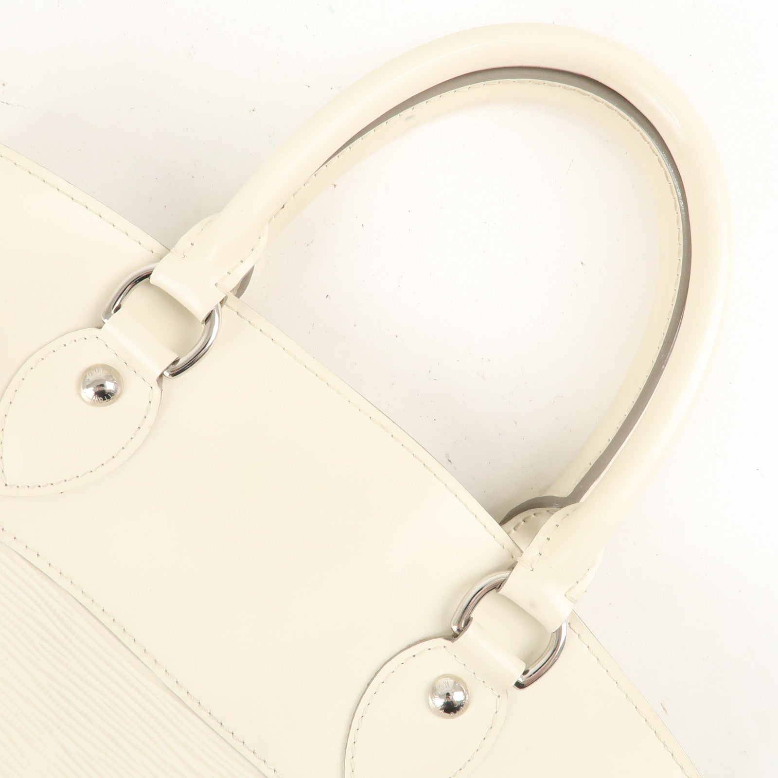 Louis Vuitton Passy Ivory White Epi Leather Tote