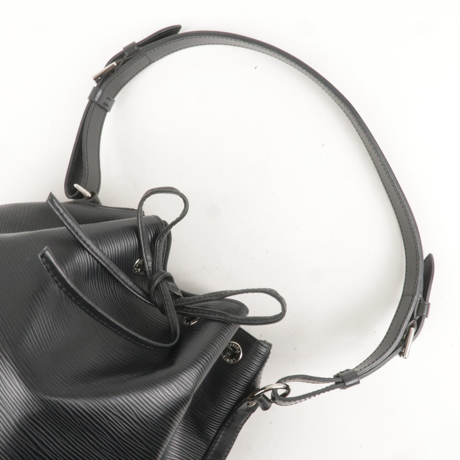 Authentic-Louis-Vuitton-Epi-Petit-Noe-Shoulder-Bag-Black-M40752