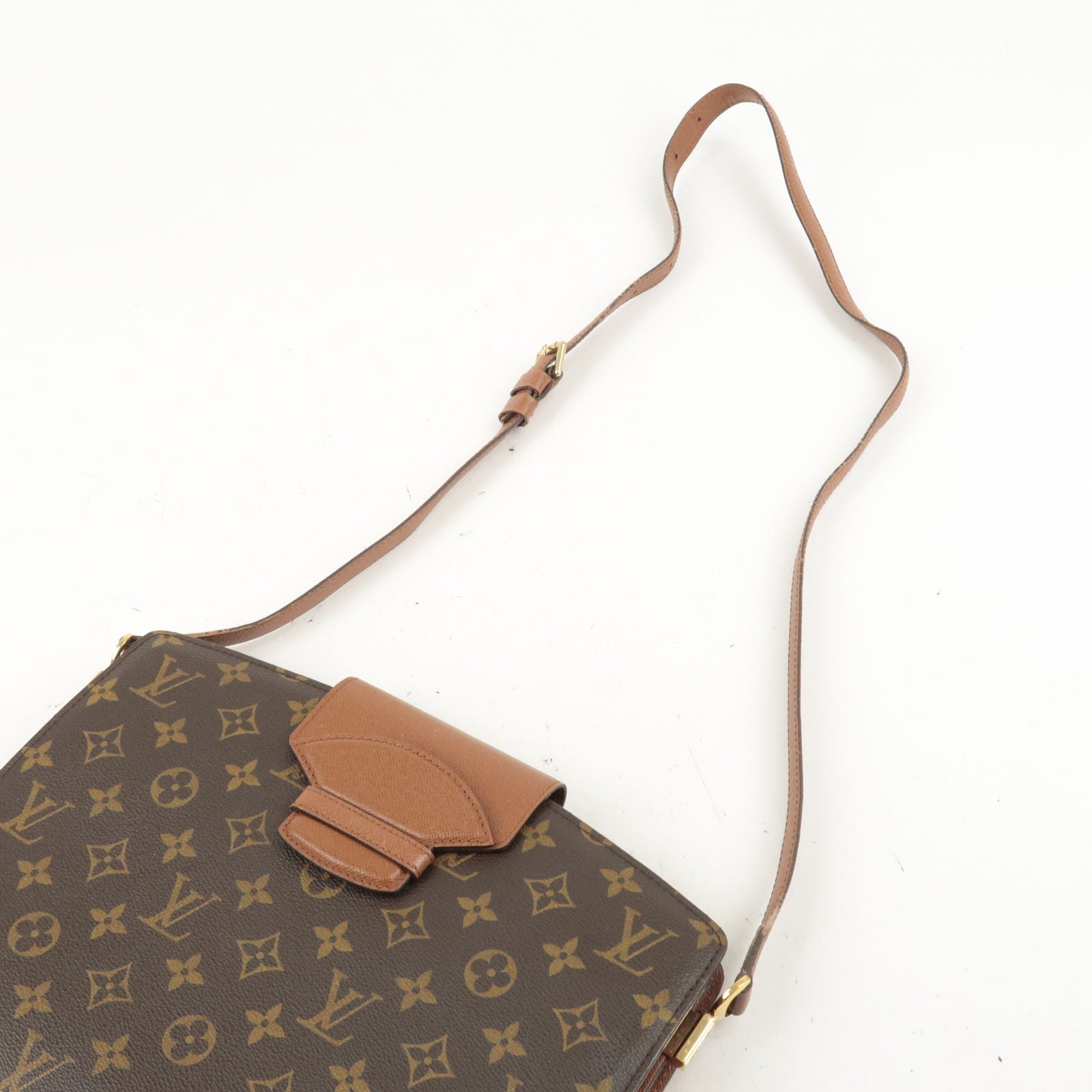 Louis-Vuitton-Monogram-Courcelles-Shoulder-Bag-M51375 – dct