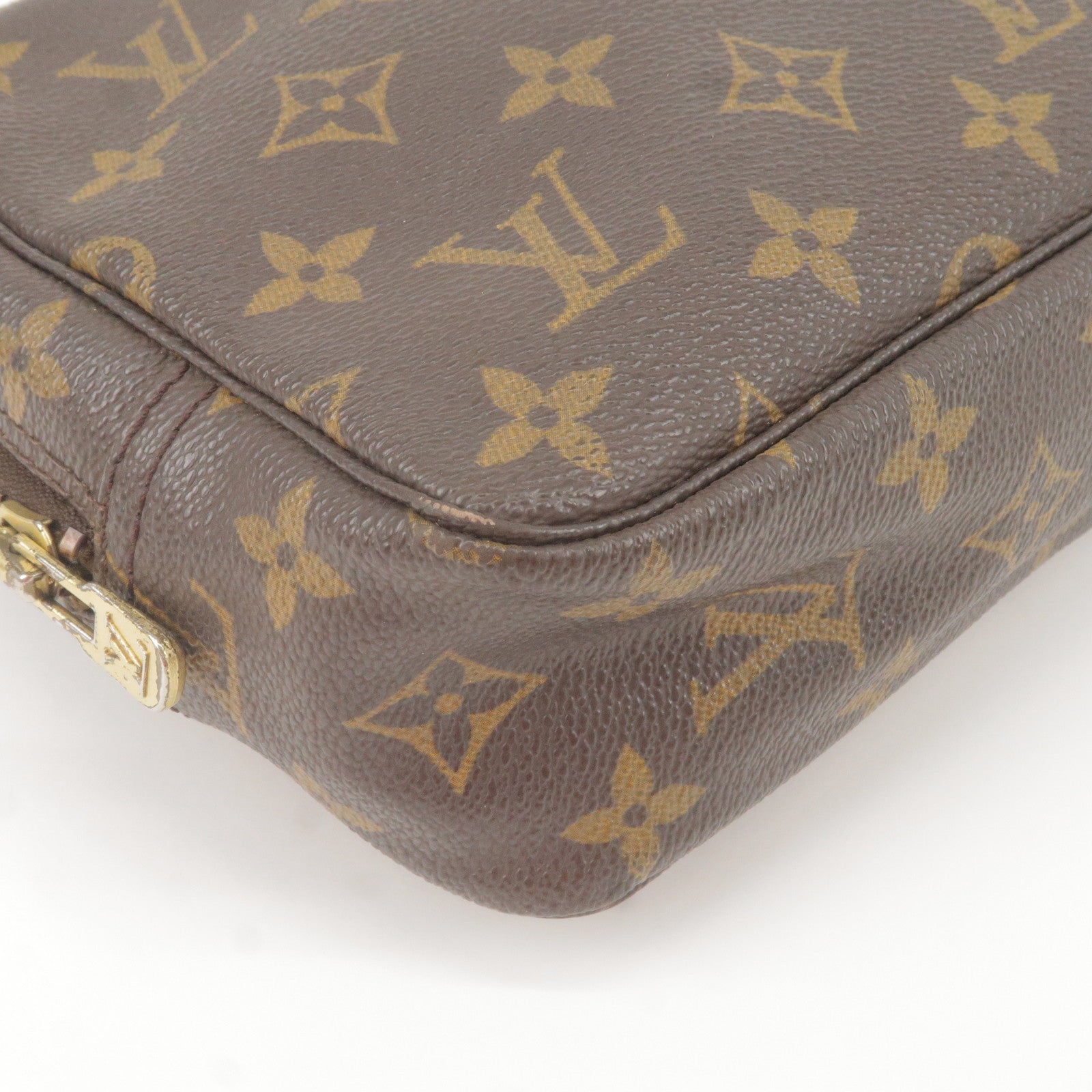 Louis Vuitton Trousse de Toilette Brown Canvas Handbag (Pre-Owned)