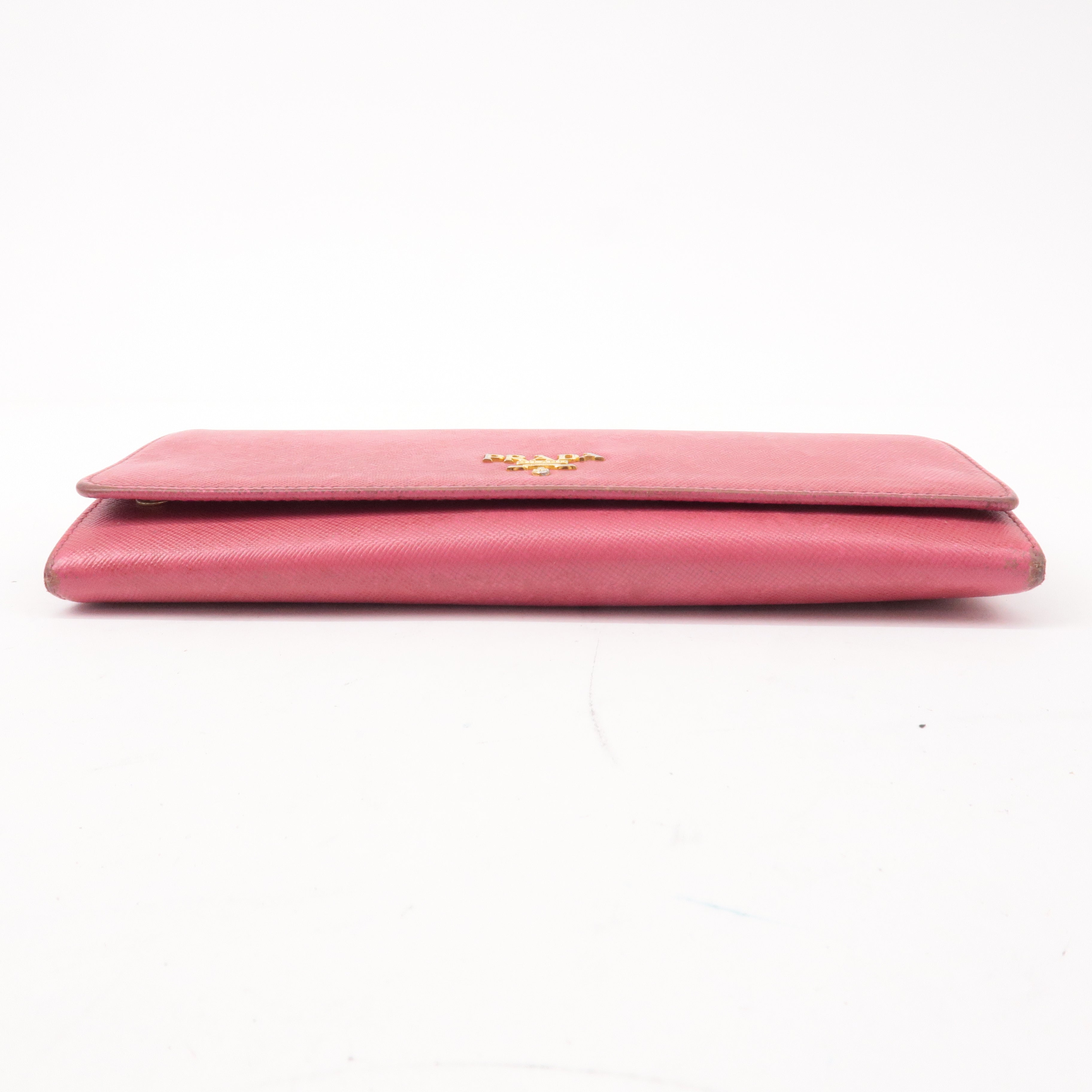 Prada wallet outlet on chain pink