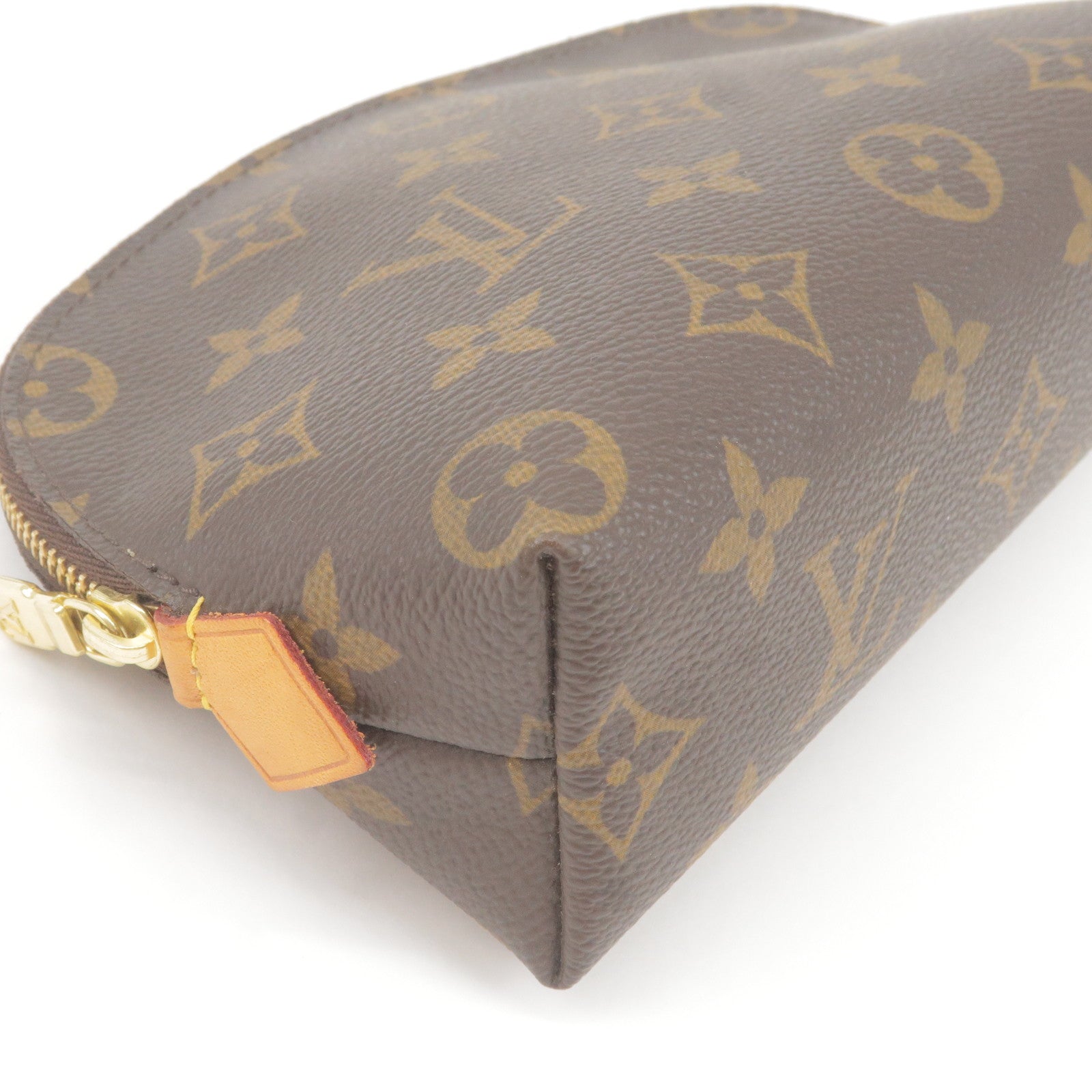 .com: Louis Vuitton Monogram Canvas Cosmetic Pouch M47515 : Clothing,  Shoes & Jewelry