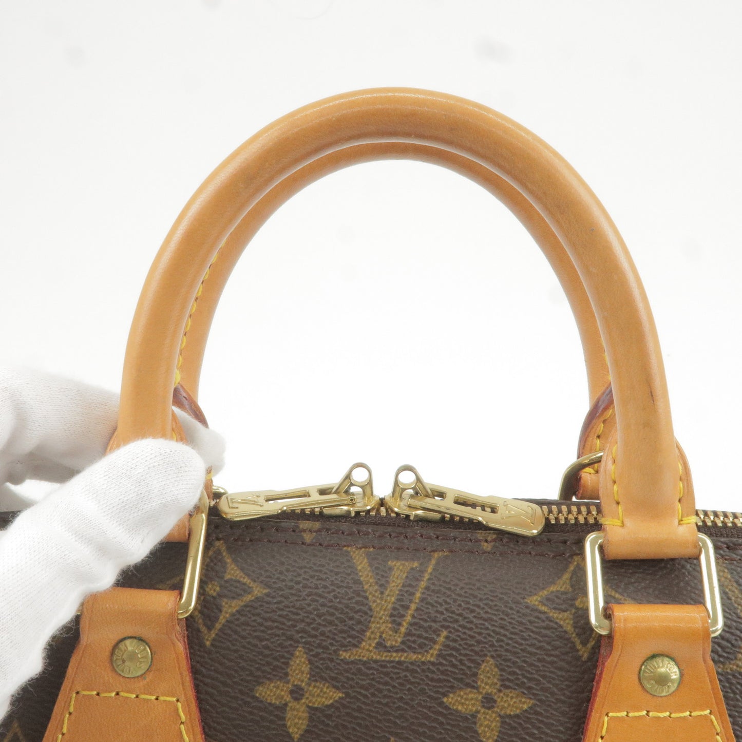 Louis Vuitton Monogram Alma Hand Bag M51130