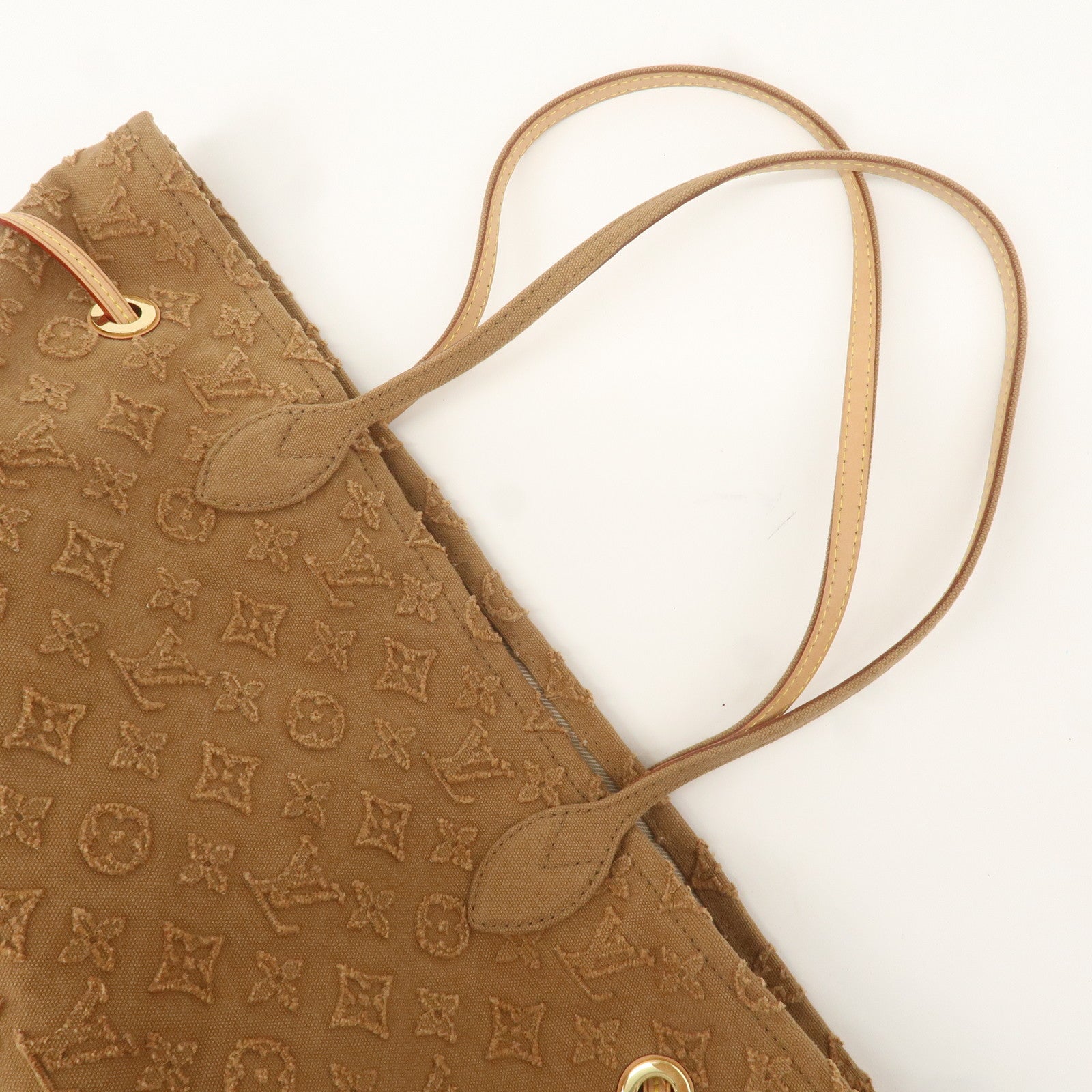 Louis Vuitton Monogram Stone Neverfull MM Tote Bag M40833