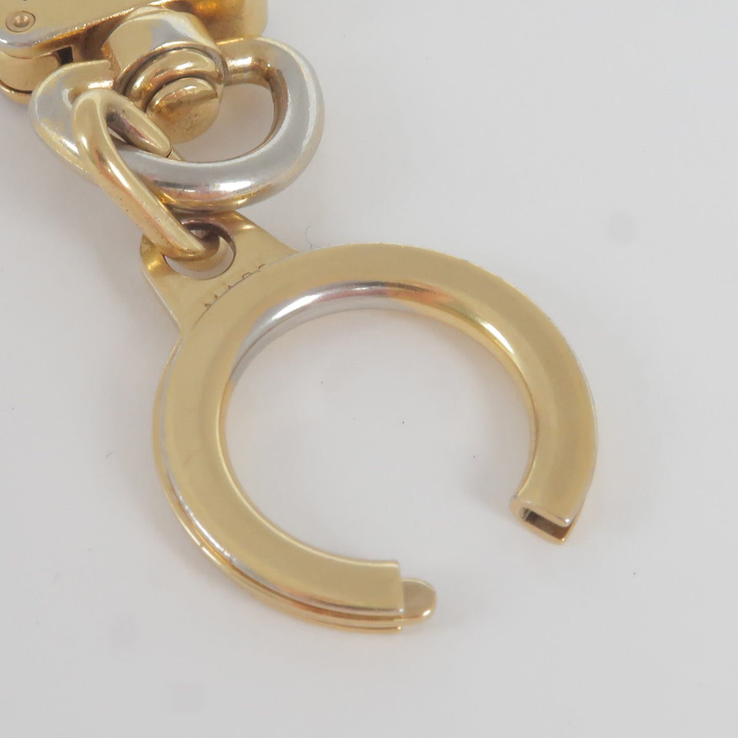Louis Vuitton Ano Cles Key Chain Key Chram Gold M62694