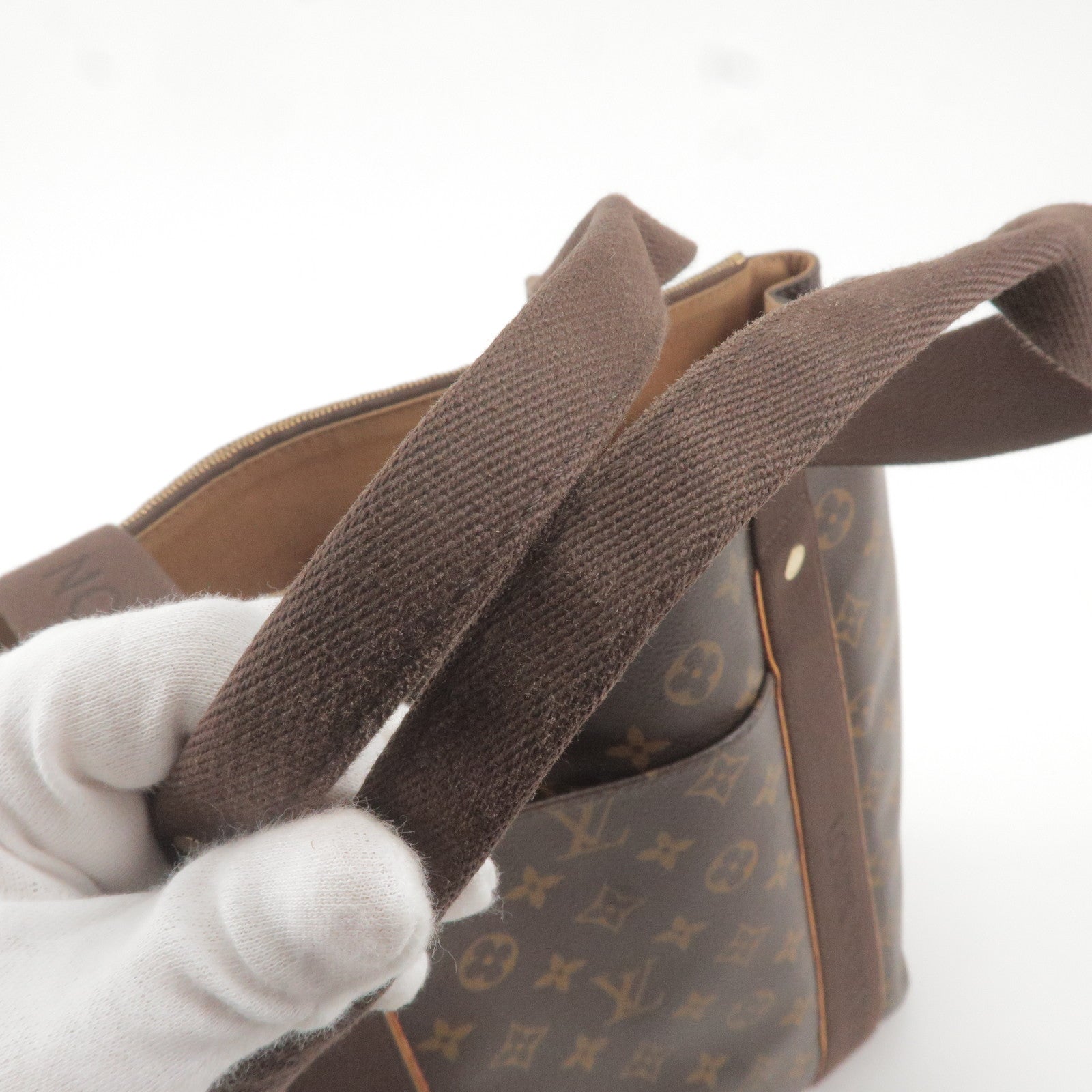 Louis-Vuitton-Monogram-Cabas-Beaubourg-Tote-Bag-M53013 – dct