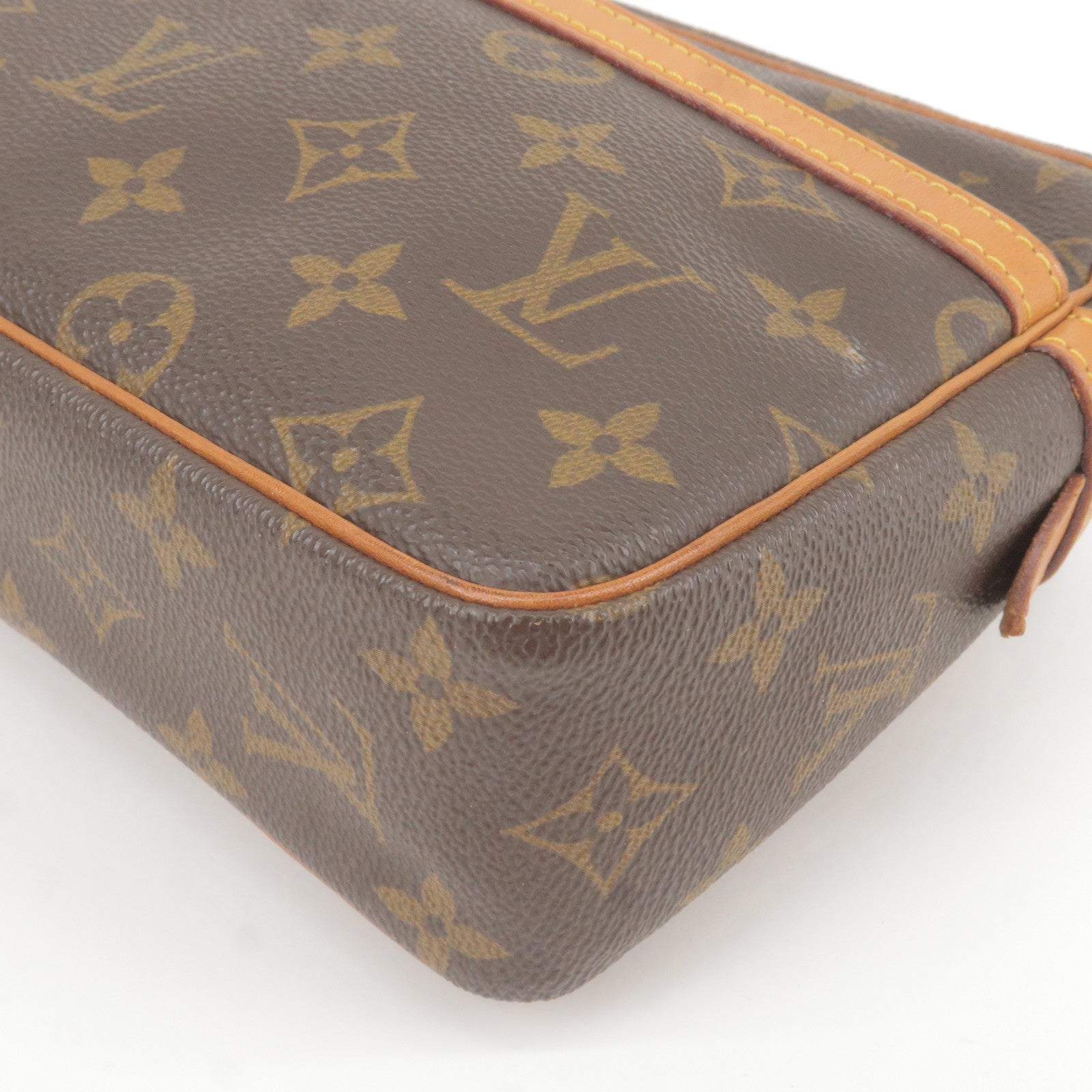Louis Vuitton LV Classic Jacquard Metis Messenger Bag Women's Leather