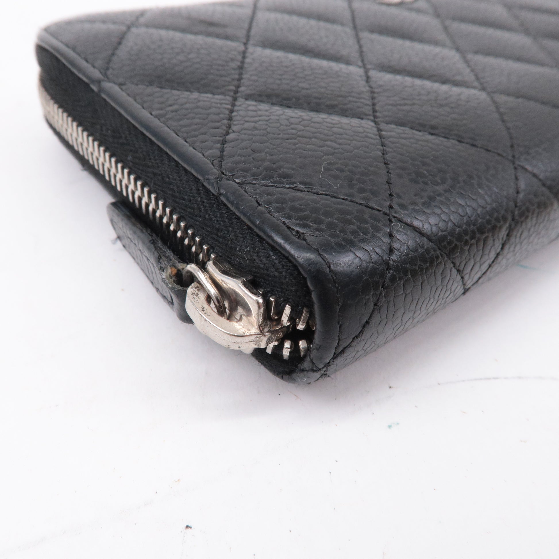 chanel classic long wallet caviar black
