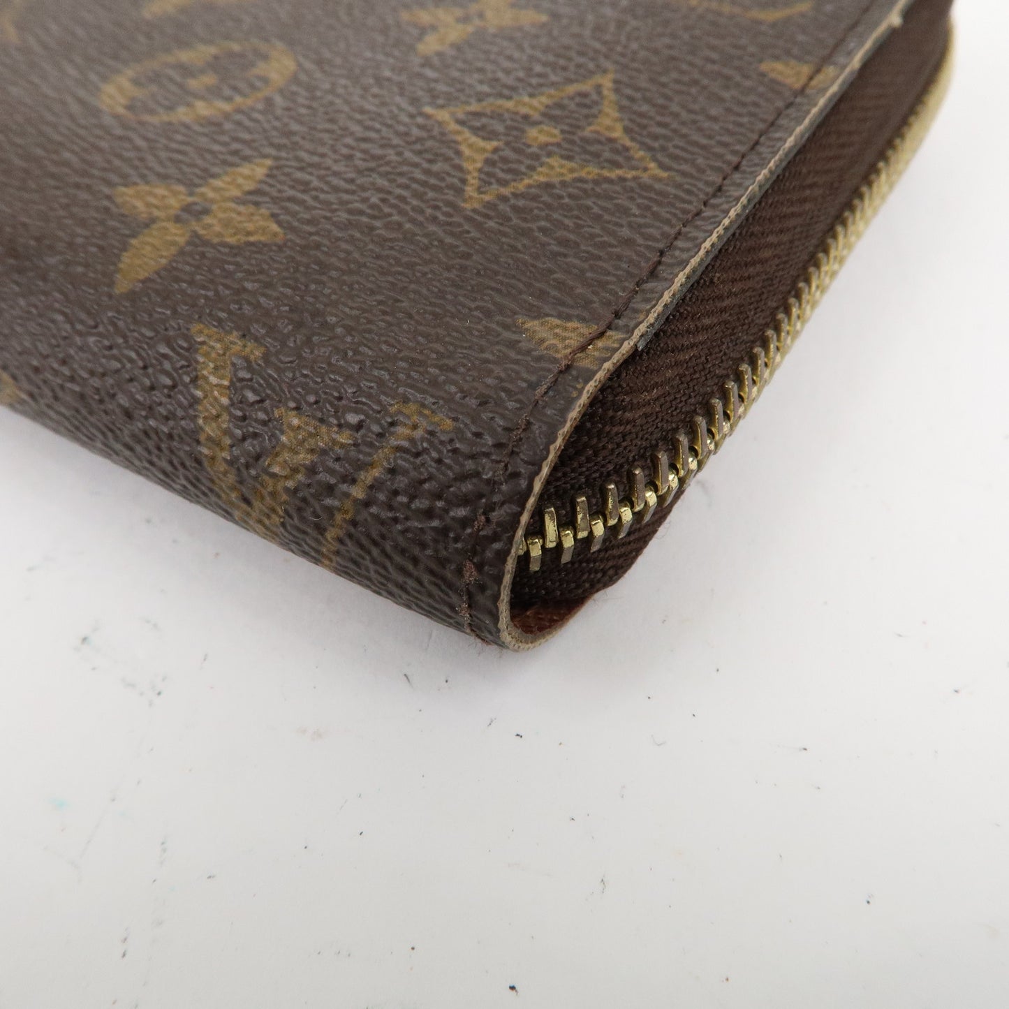 Louis Vuitton Monogram Zippy Wallet Zip Round Long Wallet M60017