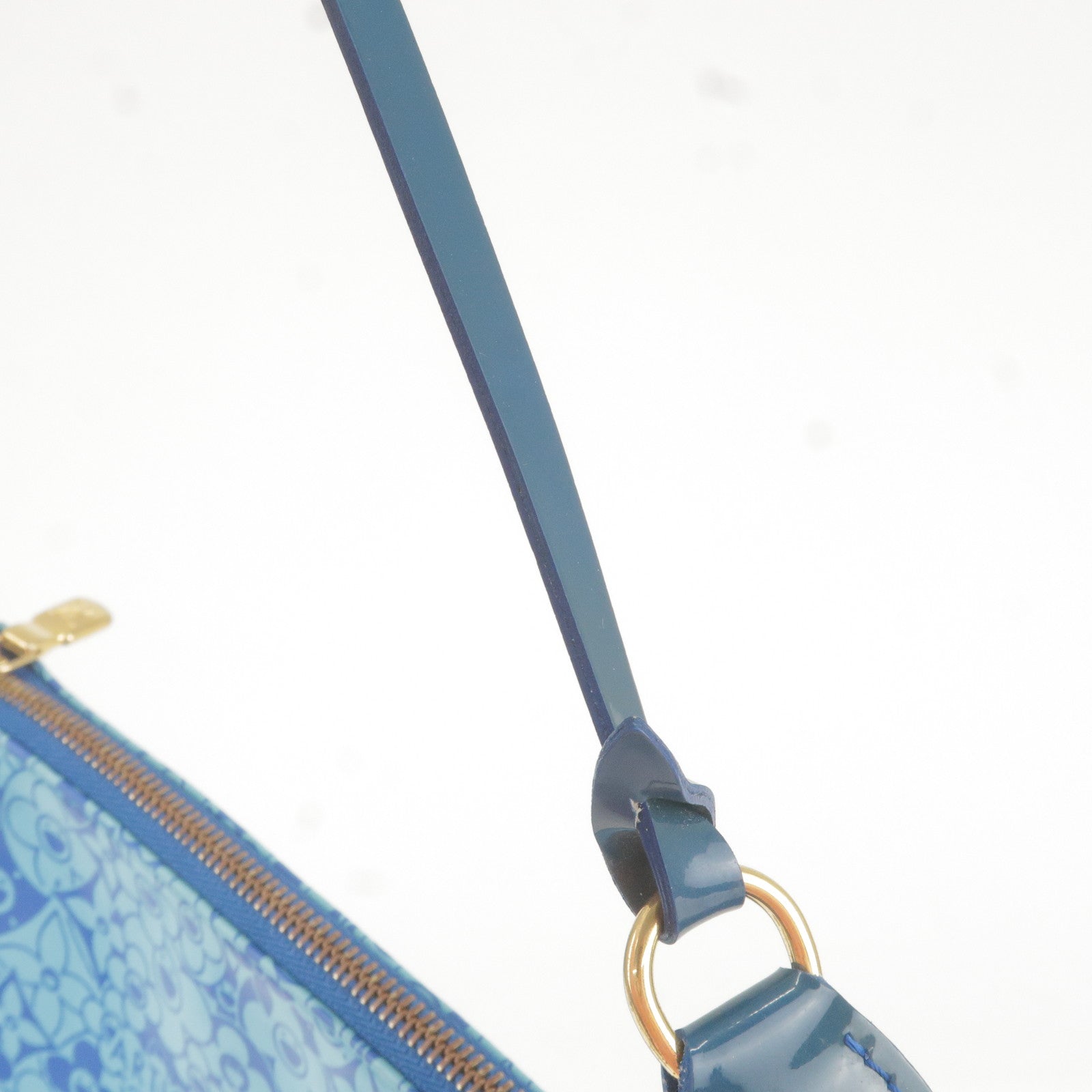 Louis-Vuitton-PVC-Enamel-Cosmic-Blossom-Pochette-Blue-M93167 –  dct-ep_vintage luxury Store