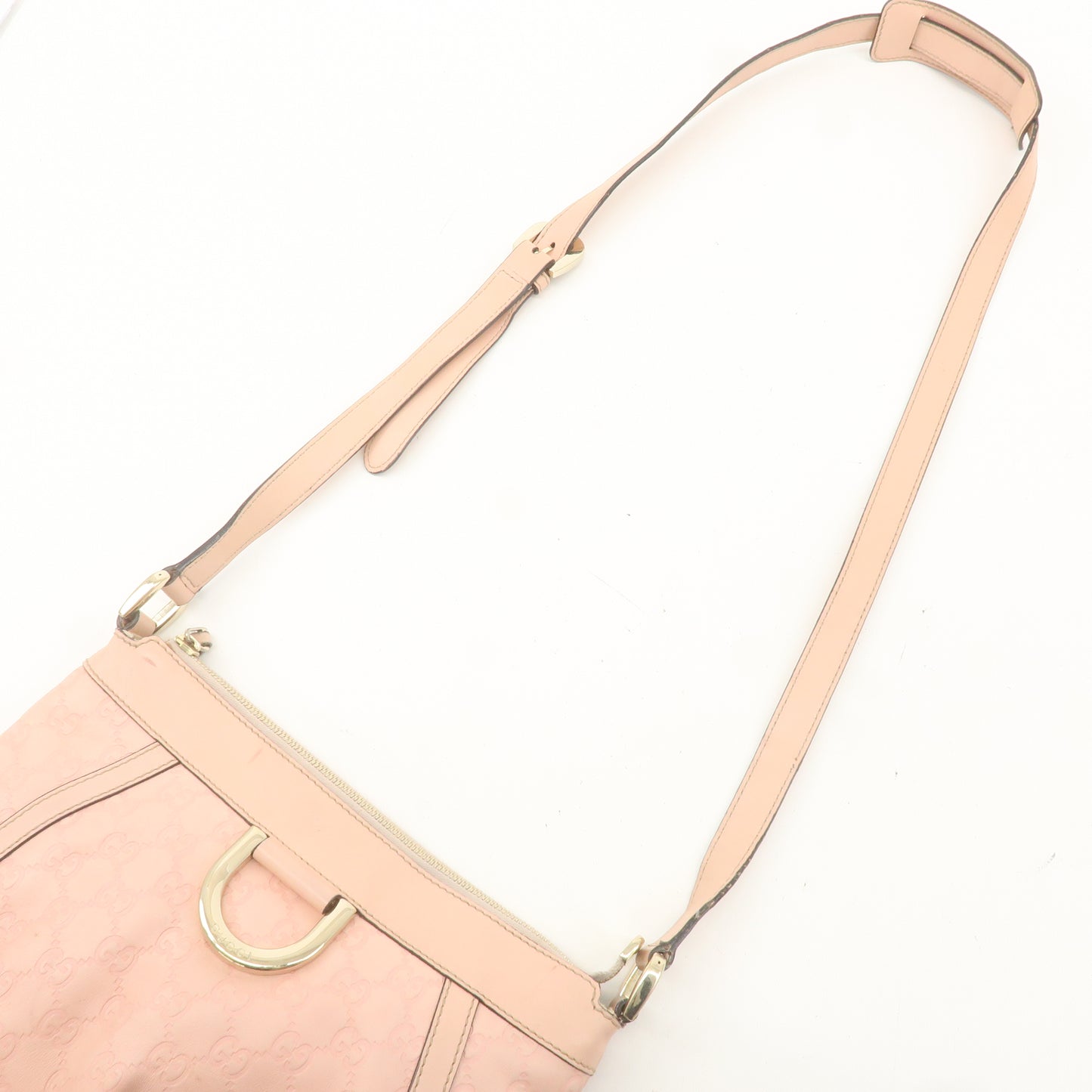 GUCCI Abbey Guccissima Leather Shoulder Bag Pink 203257