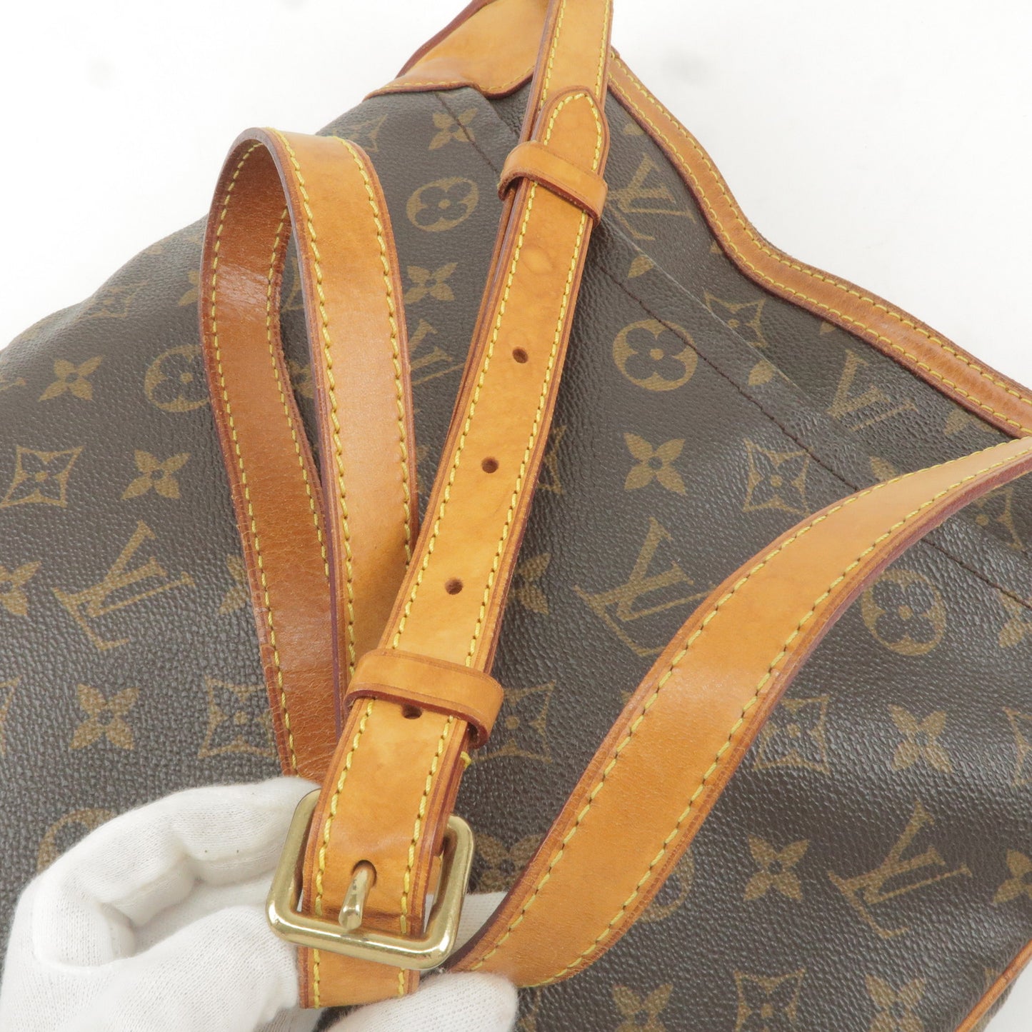 Louis Vuitton Monogram Odeon MM Shoulder Bag M51136