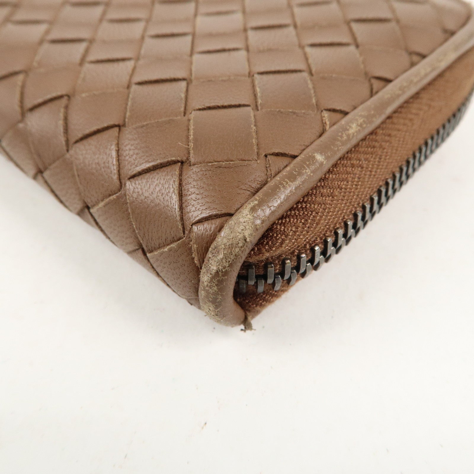 BOTTEGA VENETA Intrecciato Leather Round Zipper Coin Case Brown