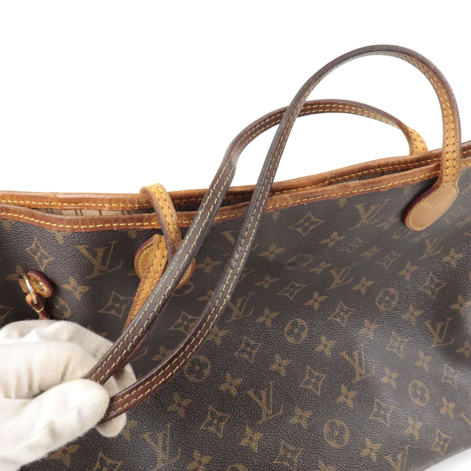 A Louis Vuitton Bag You Can't Buy in Stores: The Neverfull