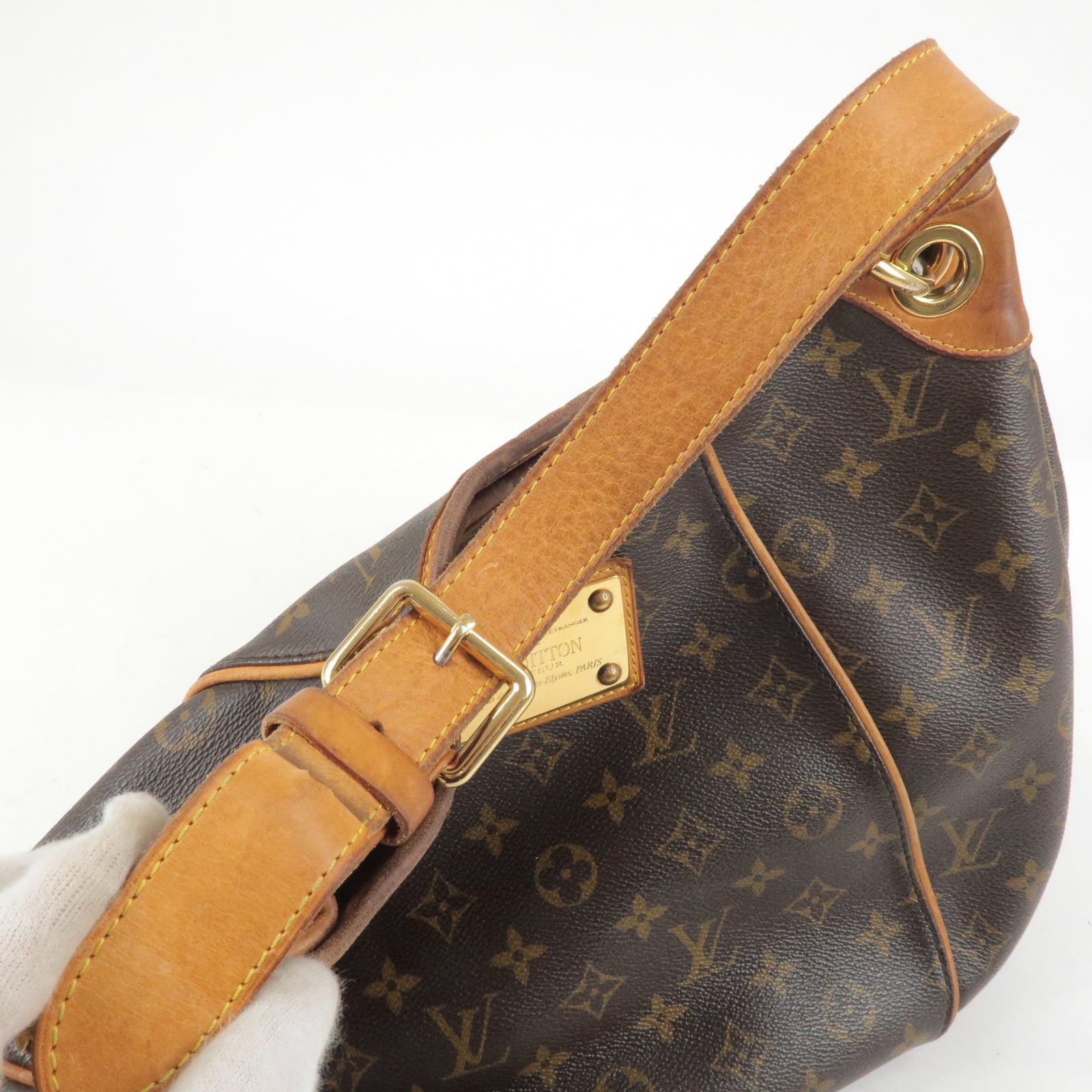 Louis - Bag - Vuitton - M56382 – LOUIS VUITTON Bagatelle Monogram Empreinte  Shoulder Bag Black - Shoulder - Galliera - PM - Monogram - LOUIS VUITTON  Monogram Croissant MM Shoulder Bag