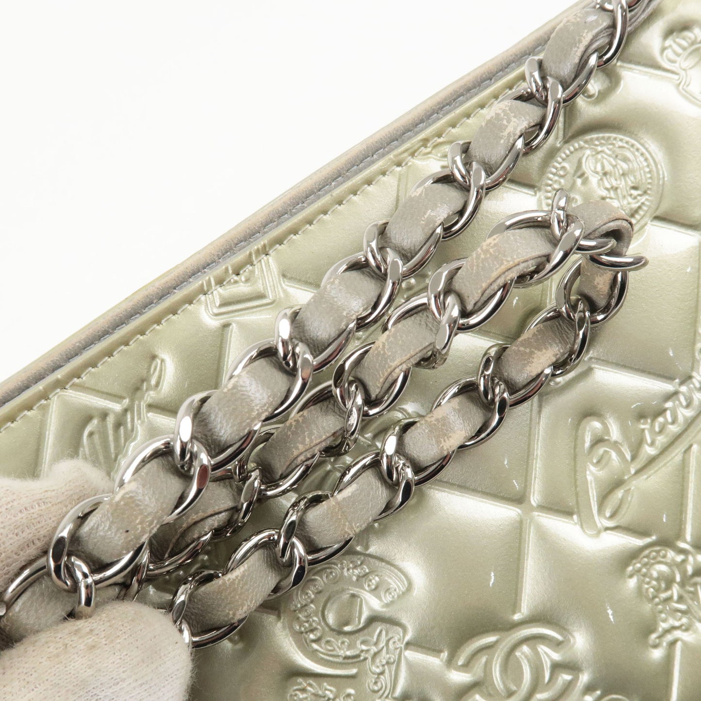 CHANEL Icon Enamel Leather Symbol Charm Chain Shoulder Bag A37156