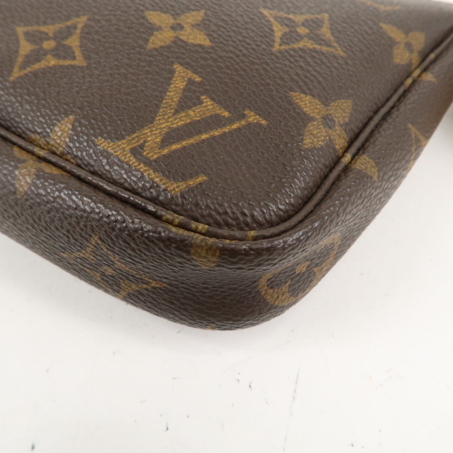 Louis Vuitton Monogram Pochette Accessoires & Strap M51980 J75010