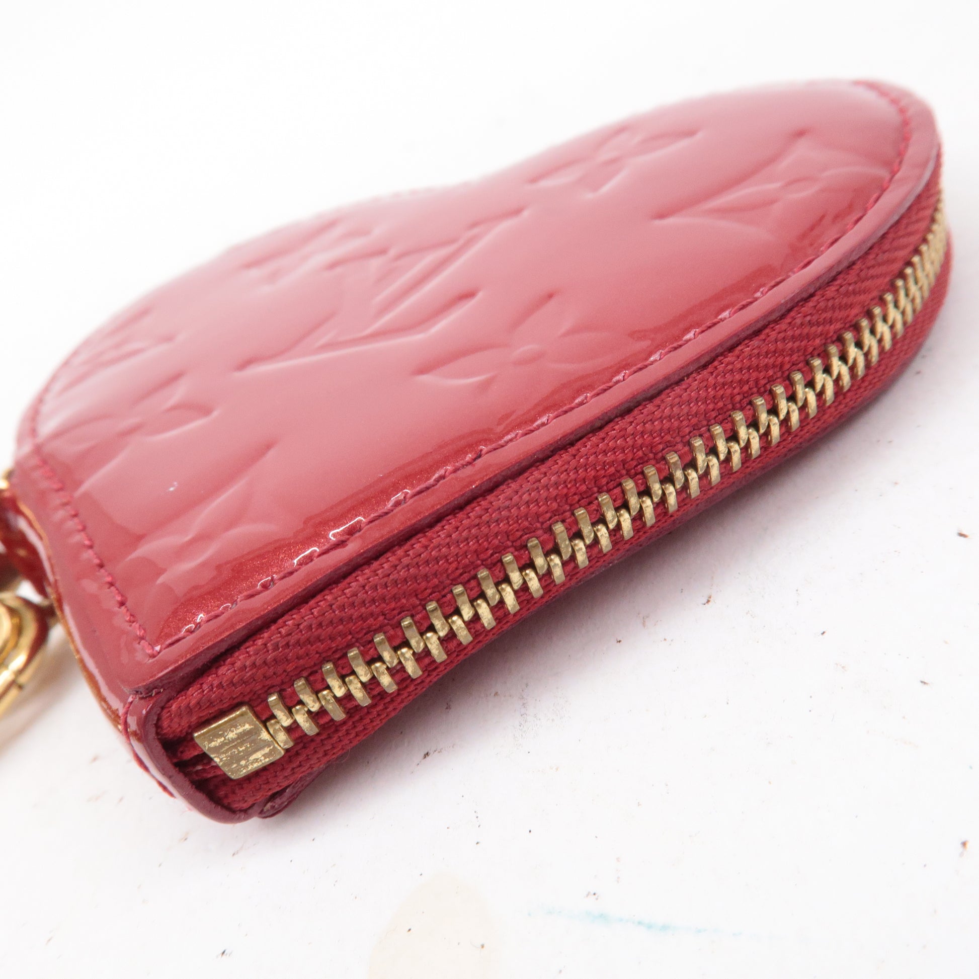 Louis Vuitton, Bags, Louis Vuitton Porte Monnaie Coeur Heart Vernis  Leather Coin Case Bag Charm