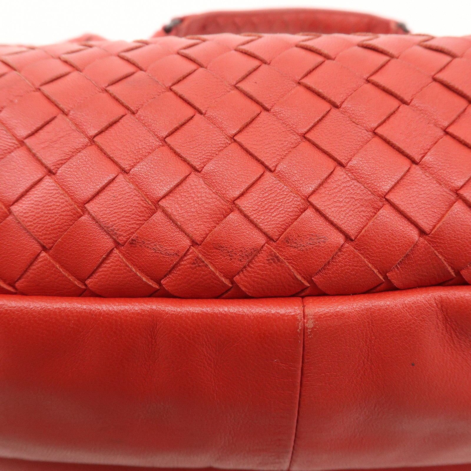 BOTTEGA VENETA Intrecciato Leather Shoulder Bag Red 125787