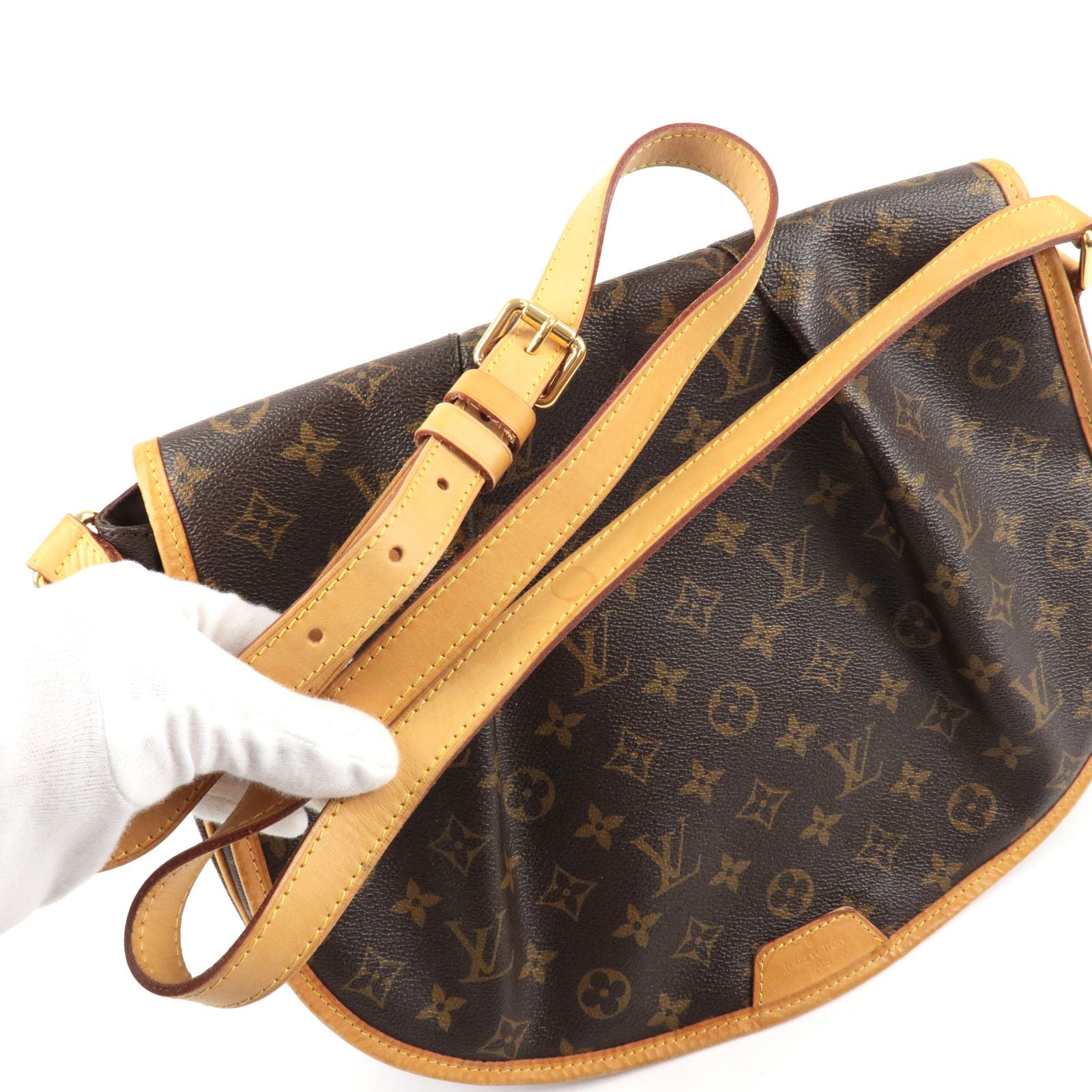 Louis-Vuitton-Monogram-Menilmontant-MM-Shoulder-Bag-M40473 – dct
