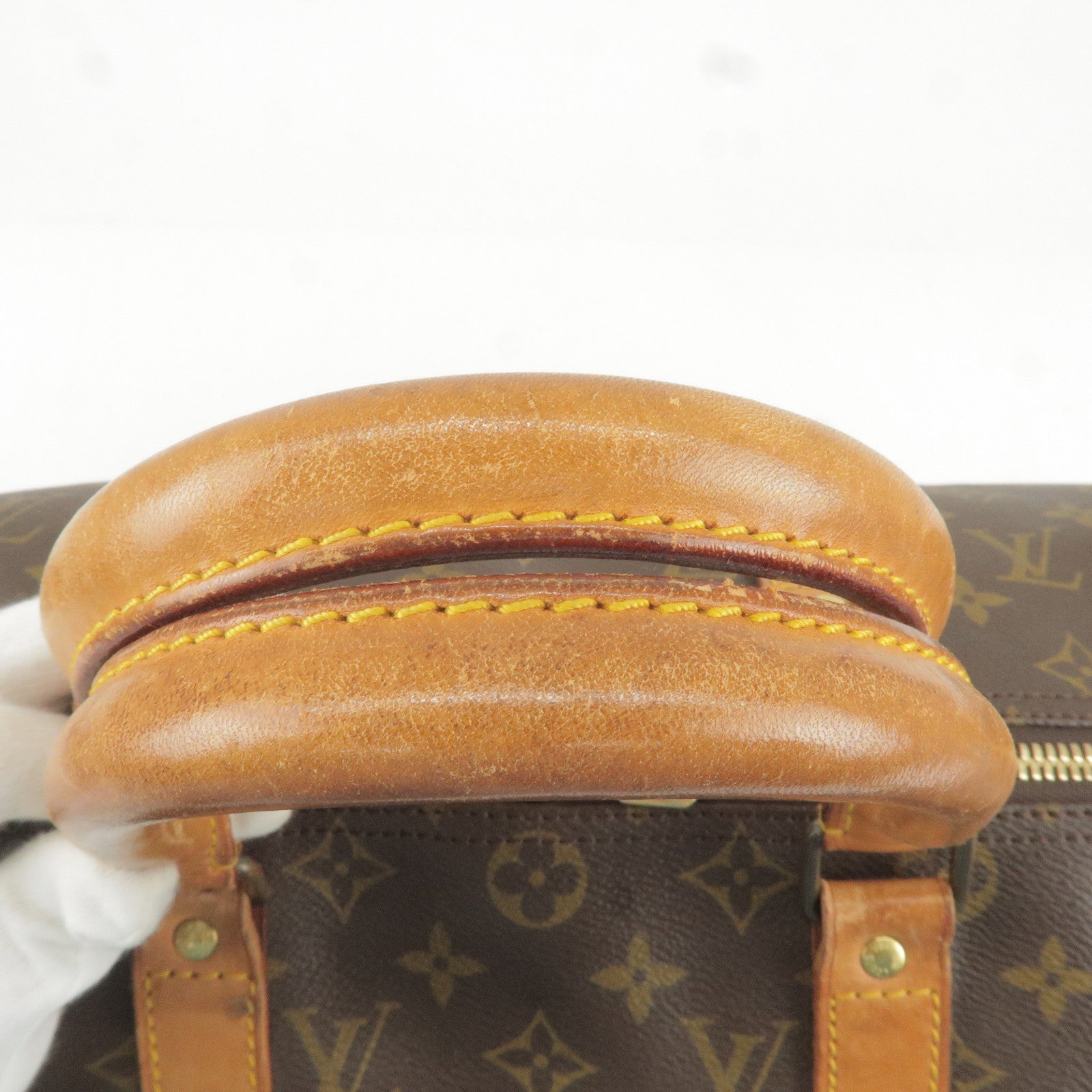 Buy Pre-owned & Brand new Luxury Louis Vuitton Epi Leather
