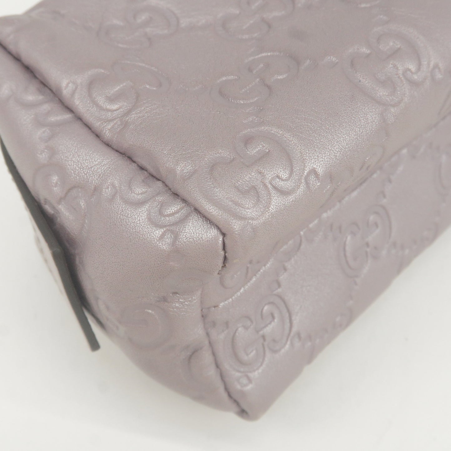 GUCCI Guccissima Leather Pouch Cosmetic Pouch Lavender 153228