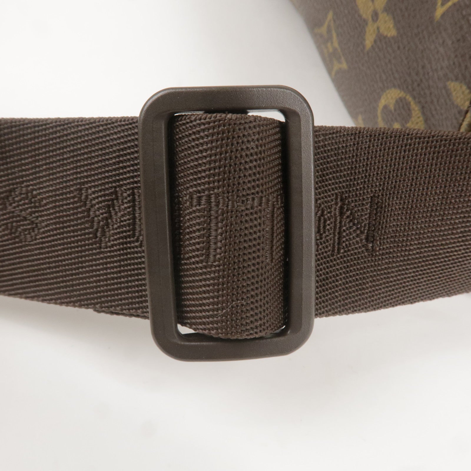 Louis Vuitton Monogram Abbesses M45257 Brown Cloth ref.791787 - Joli Closet