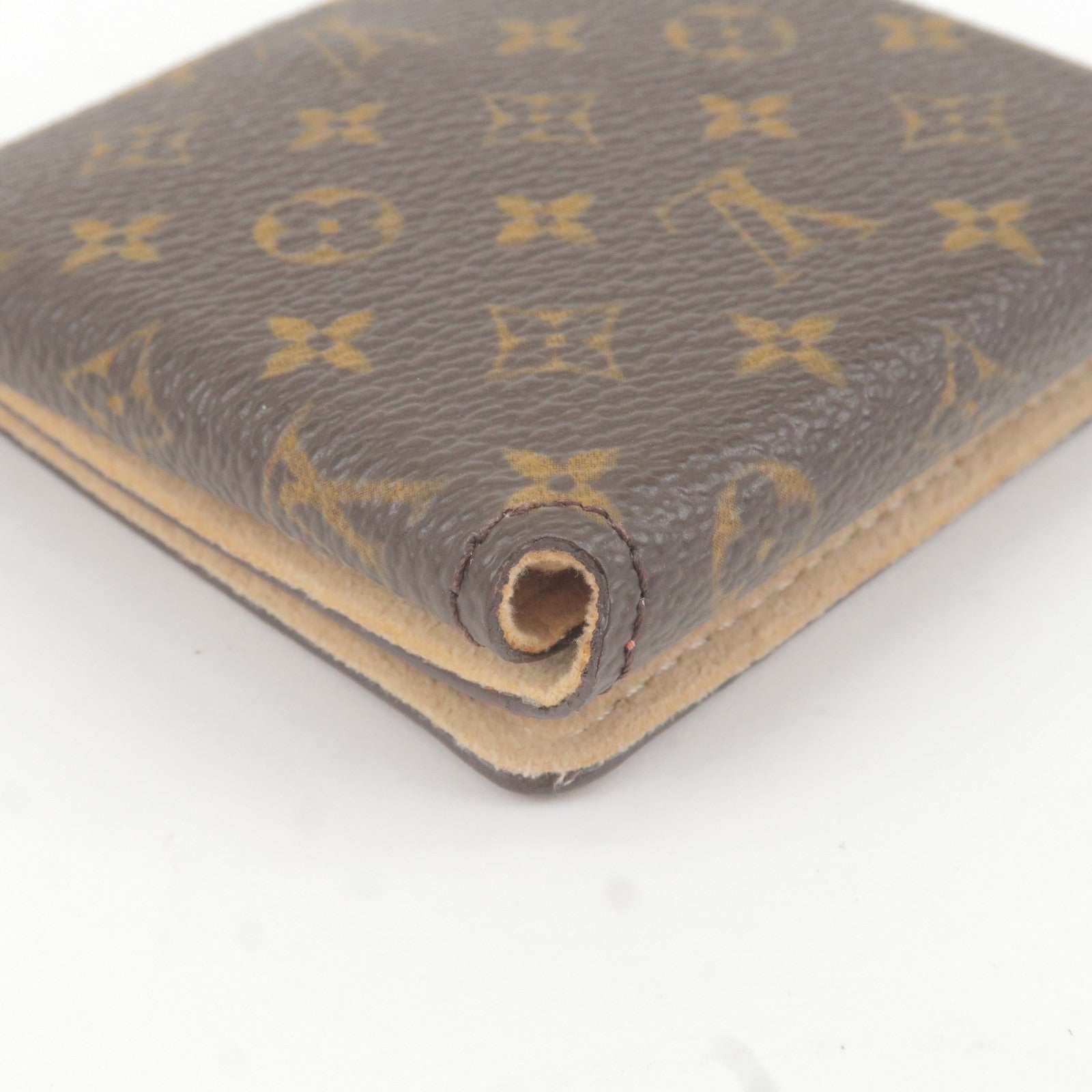 Louis-Vuitton-Monogram-Jewelry-Case-For-Ring-Brown – dct