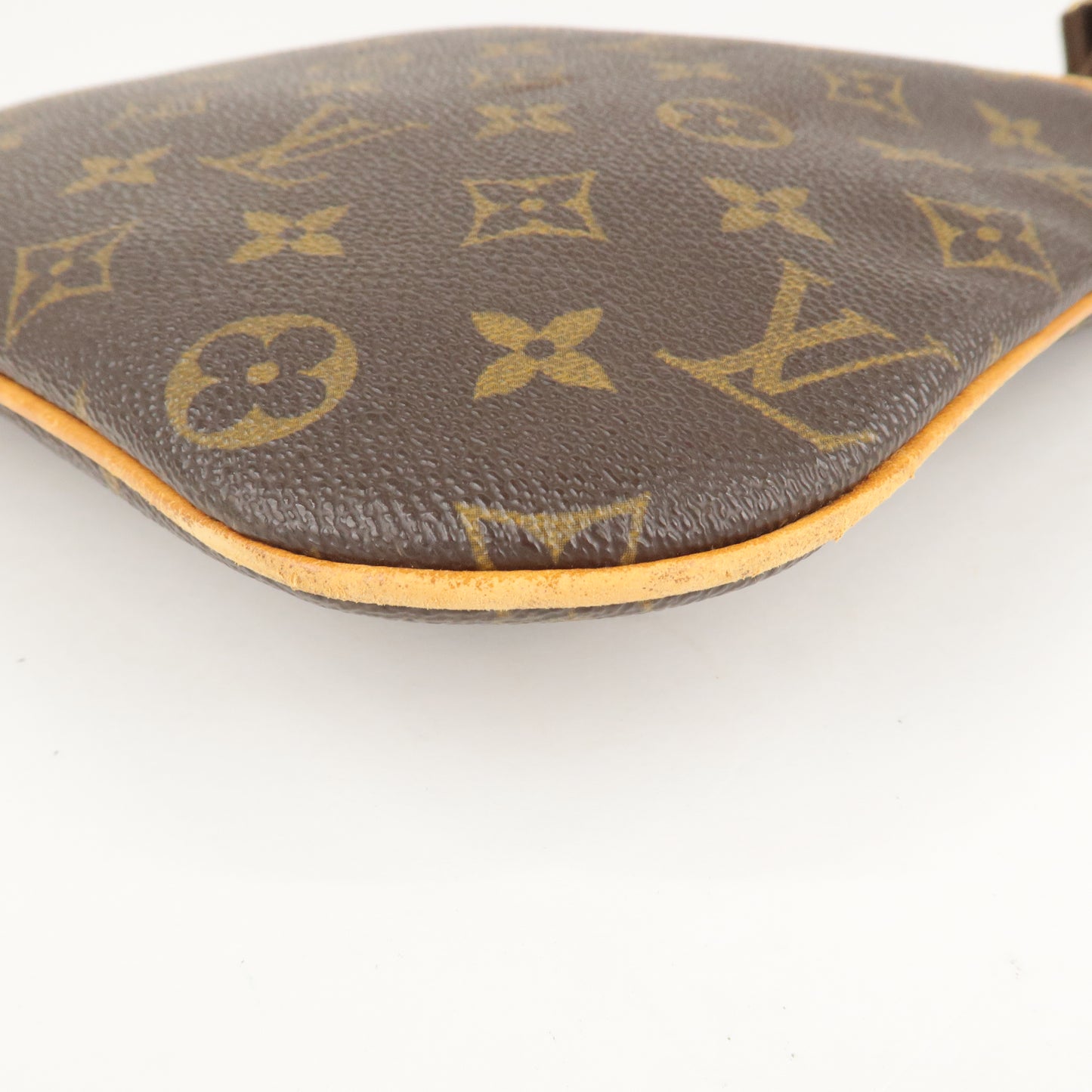 Louis Vuitton Monogram Pochette Bosphore M40044 Brown Cloth ref.857923 -  Joli Closet
