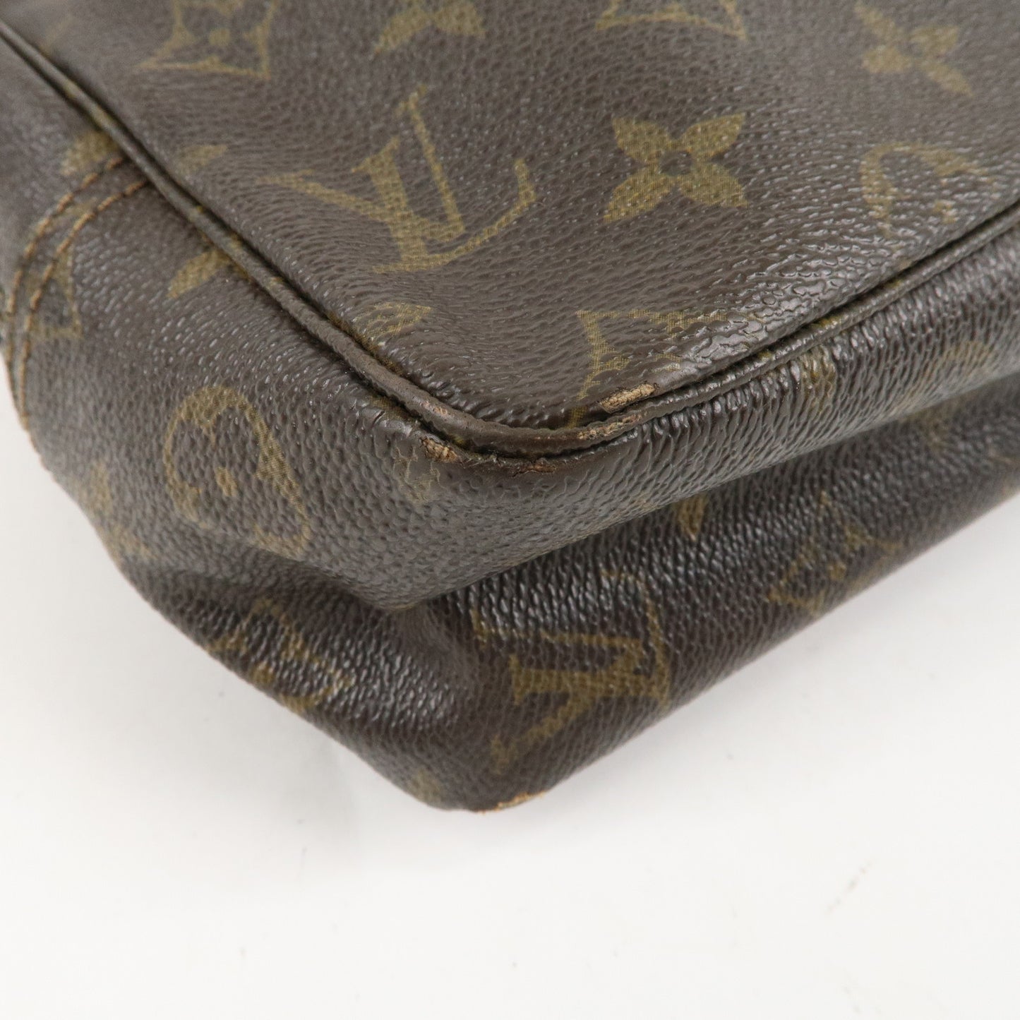 Louis Vuitton Monogram Trousse Toilette 28 Pouch Brown M47522