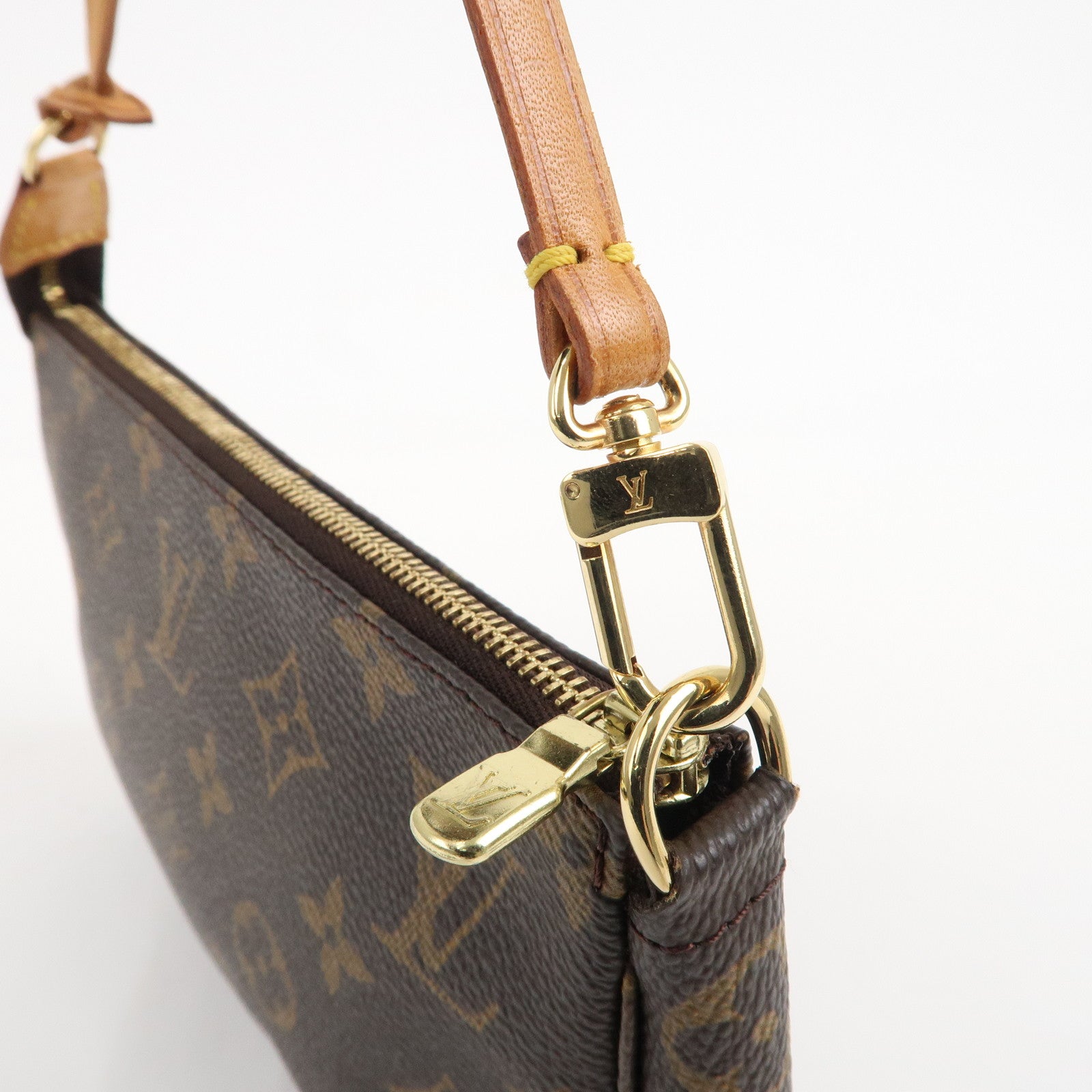 Louis Vuitton Monogram Pochette Accessoires Pouch M51980