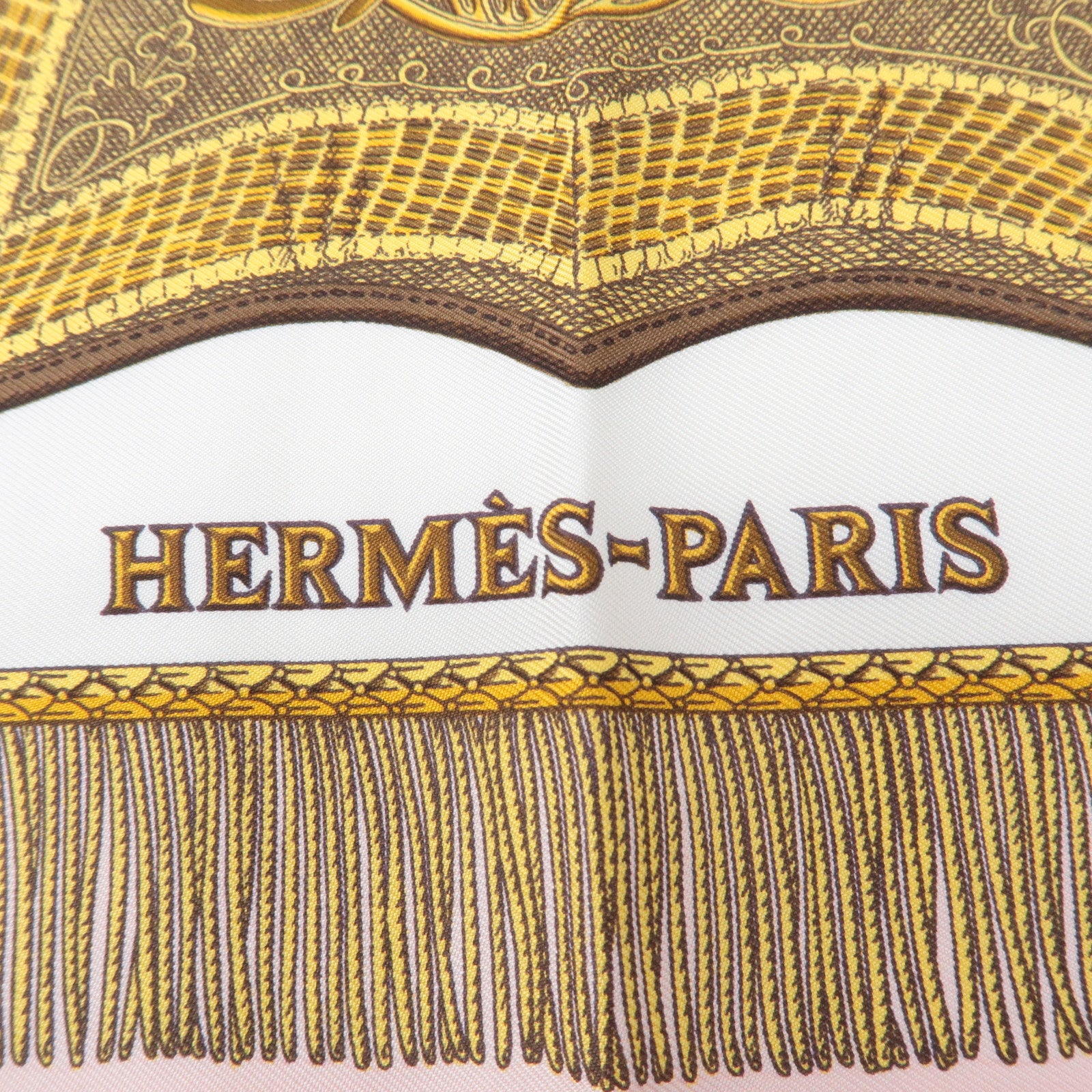 HERMES-Carre-90-100%-Silk-Scarf-POSTE-ET-CAVALERIE-Pink – dct