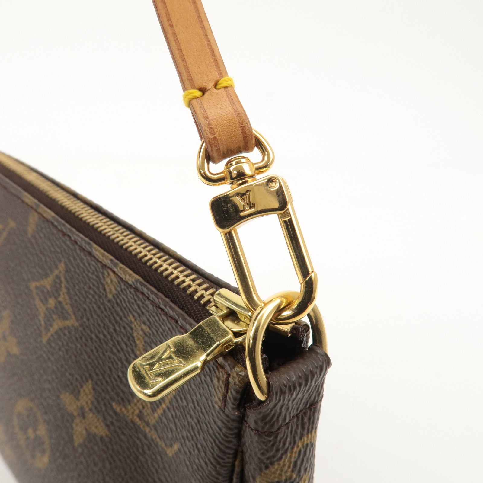 Louis Vuitton Monogram Pochette Accessoires Pouch M51980