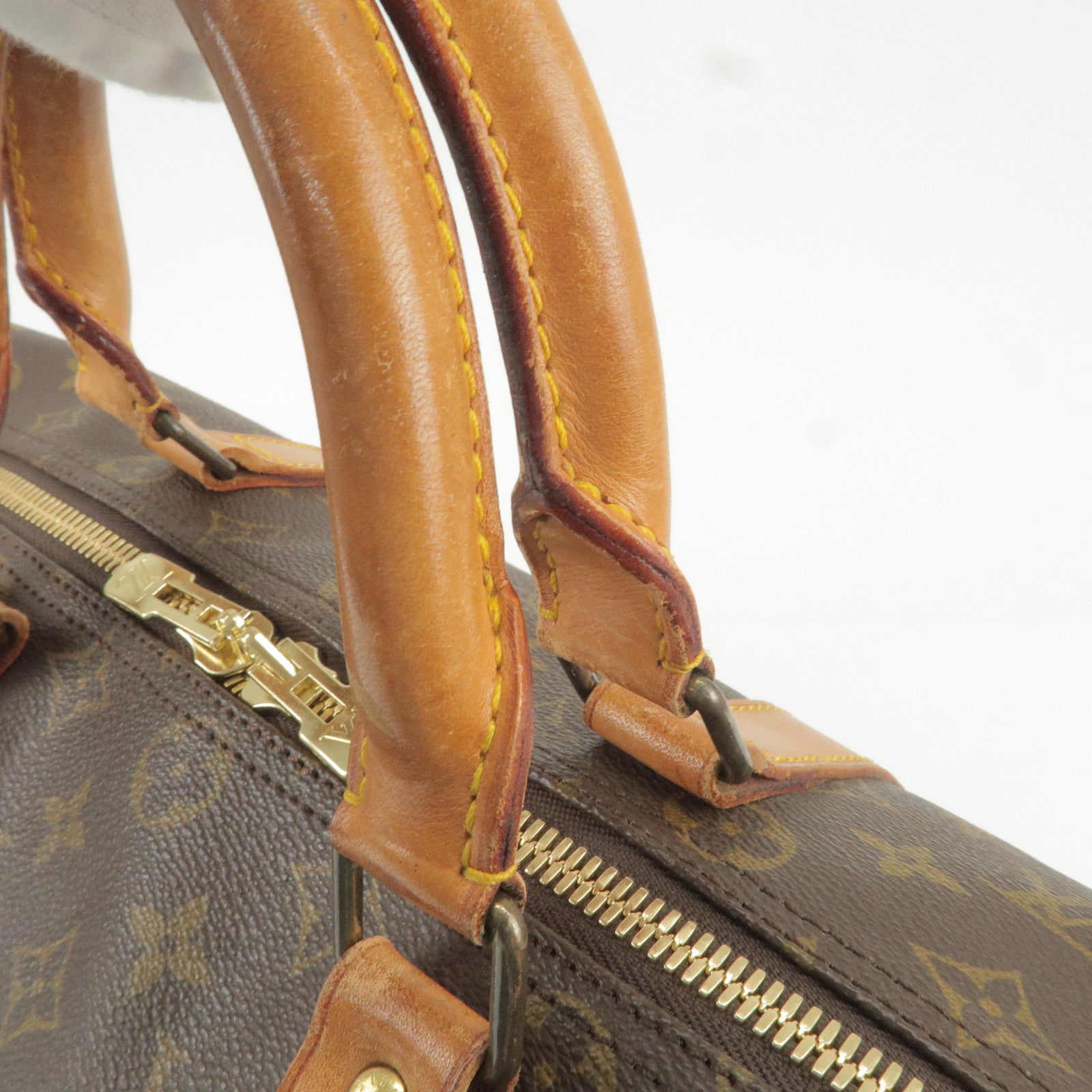 Louis Vuitton Automne-Hiver Monogram Tote Bag - Preloved(used