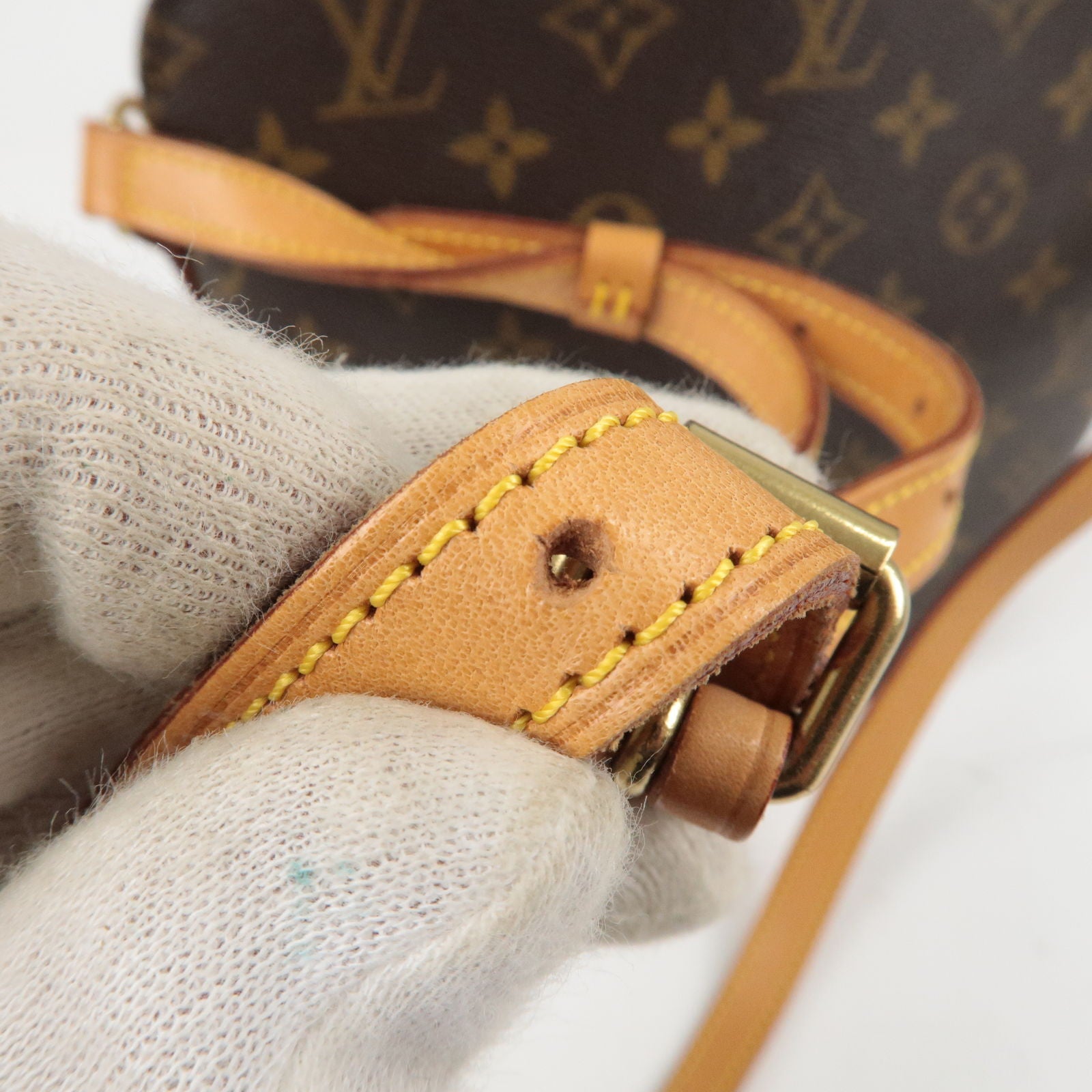 Louis Vuitton x Supreme Brown Camo Belt Bag
