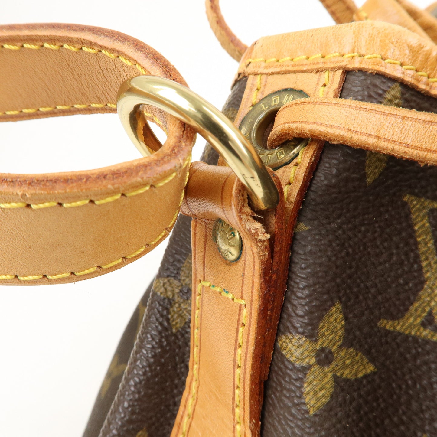 Louis Vuitton, Bags, Authentic Louis Vuitton Monogram Petit Noe M42226  Shoulder Drawstring Bag 332f