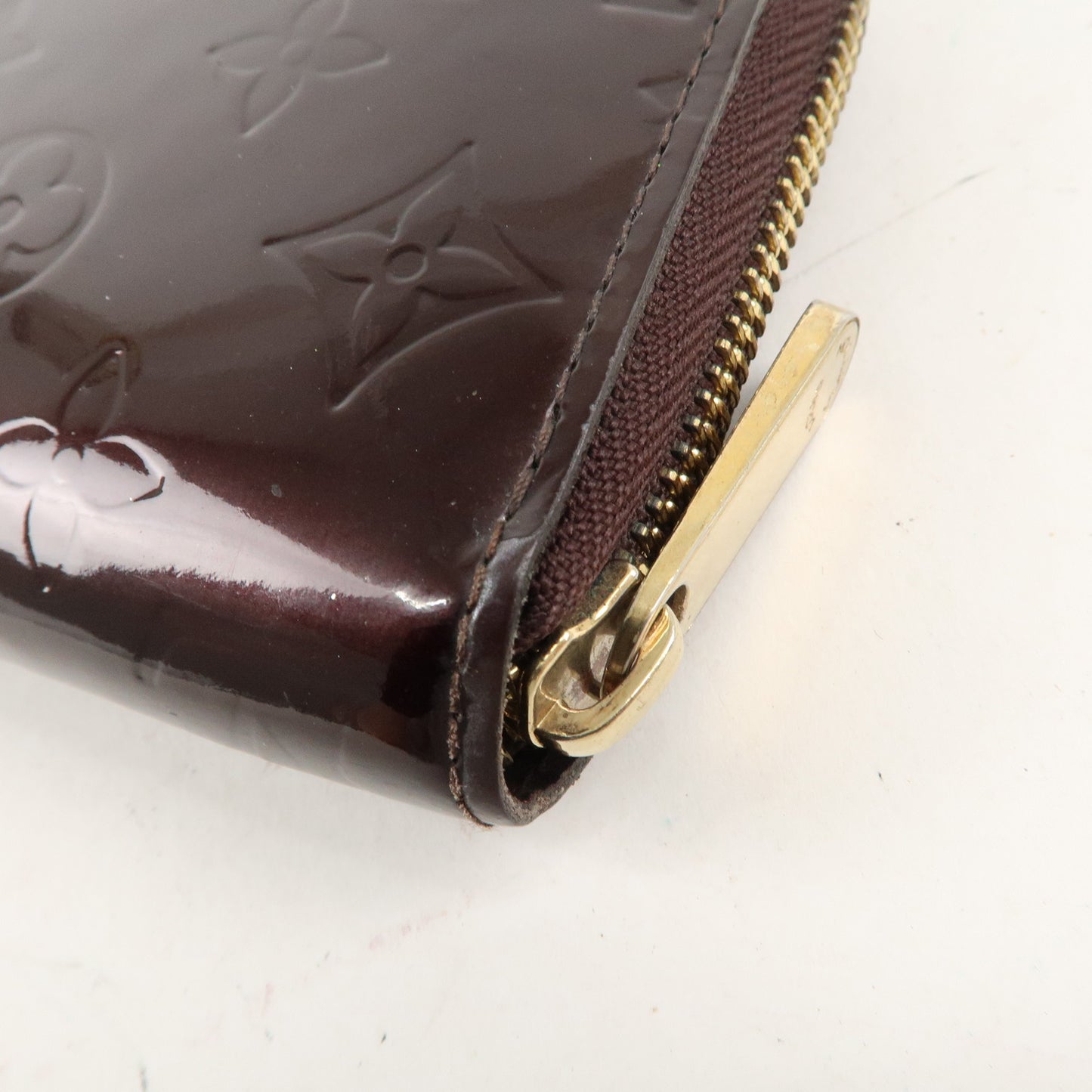 Louis Vuitton Monogram Vernis Zippy Wallet Amarante M93522
