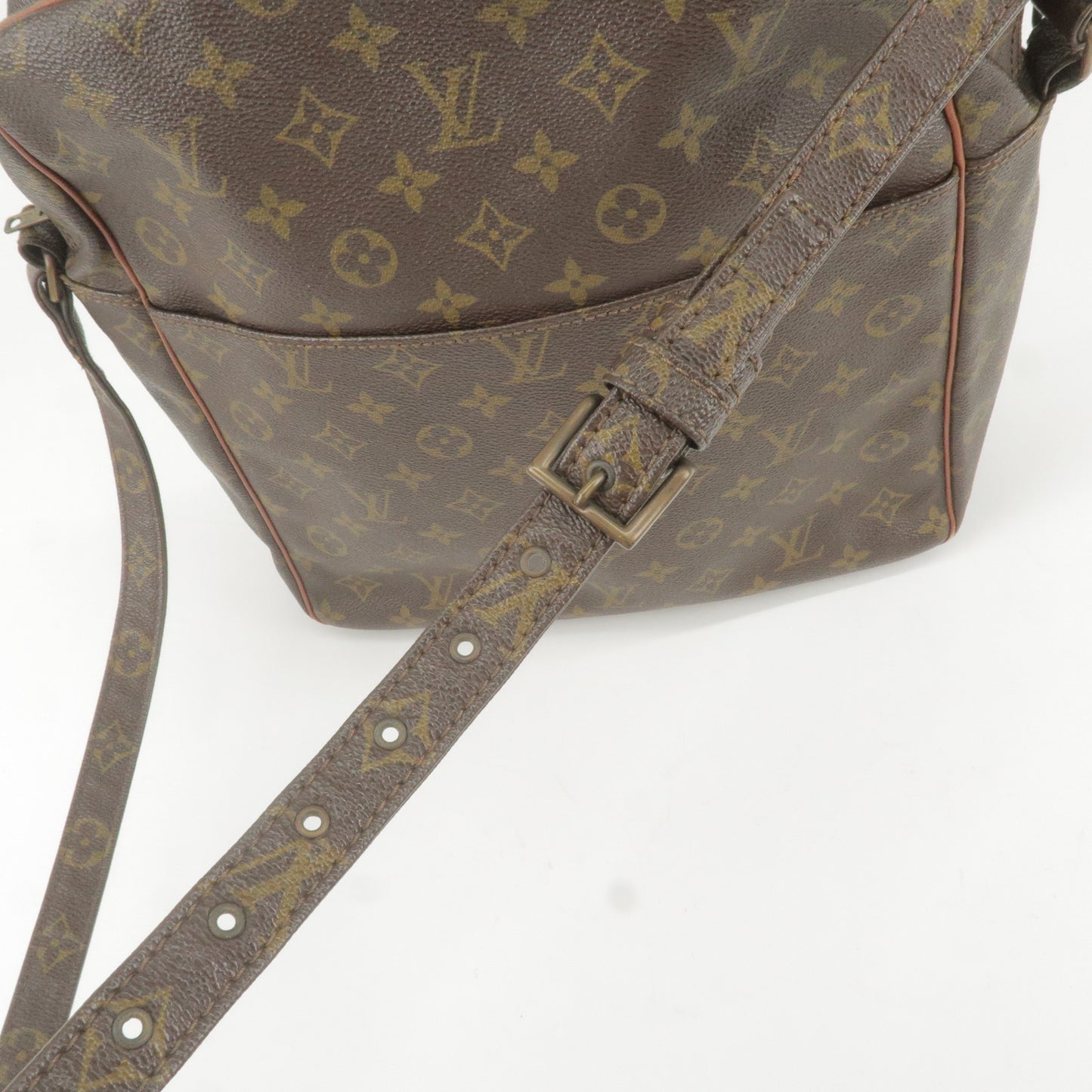 Louis Vuitton Monogram Marceau Shoulder Bag Crossbody Bag M40264