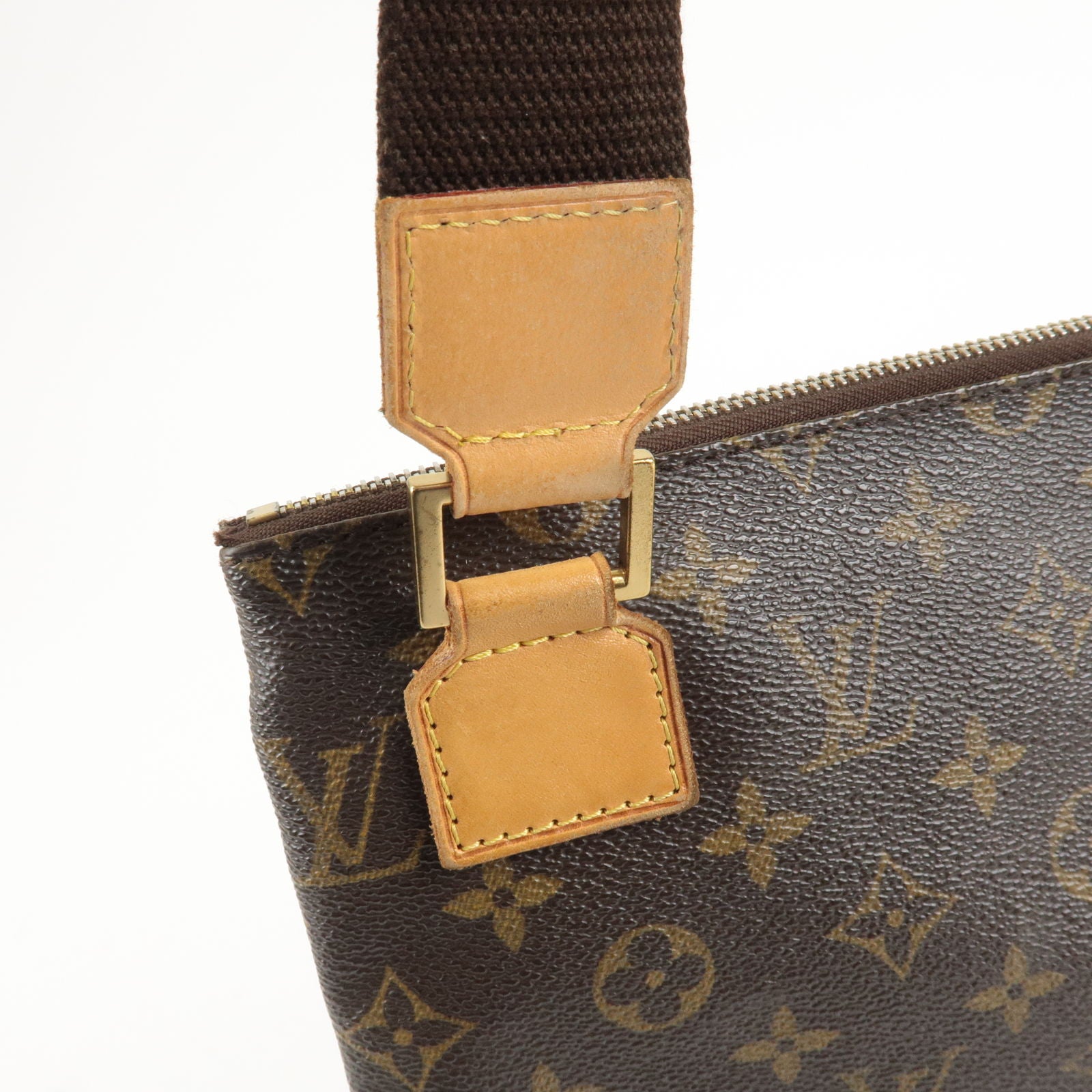 Auth Louis Vuitton Monogram Pochette Bosphore Shoulder Cross Bag M40044 LV  3314F