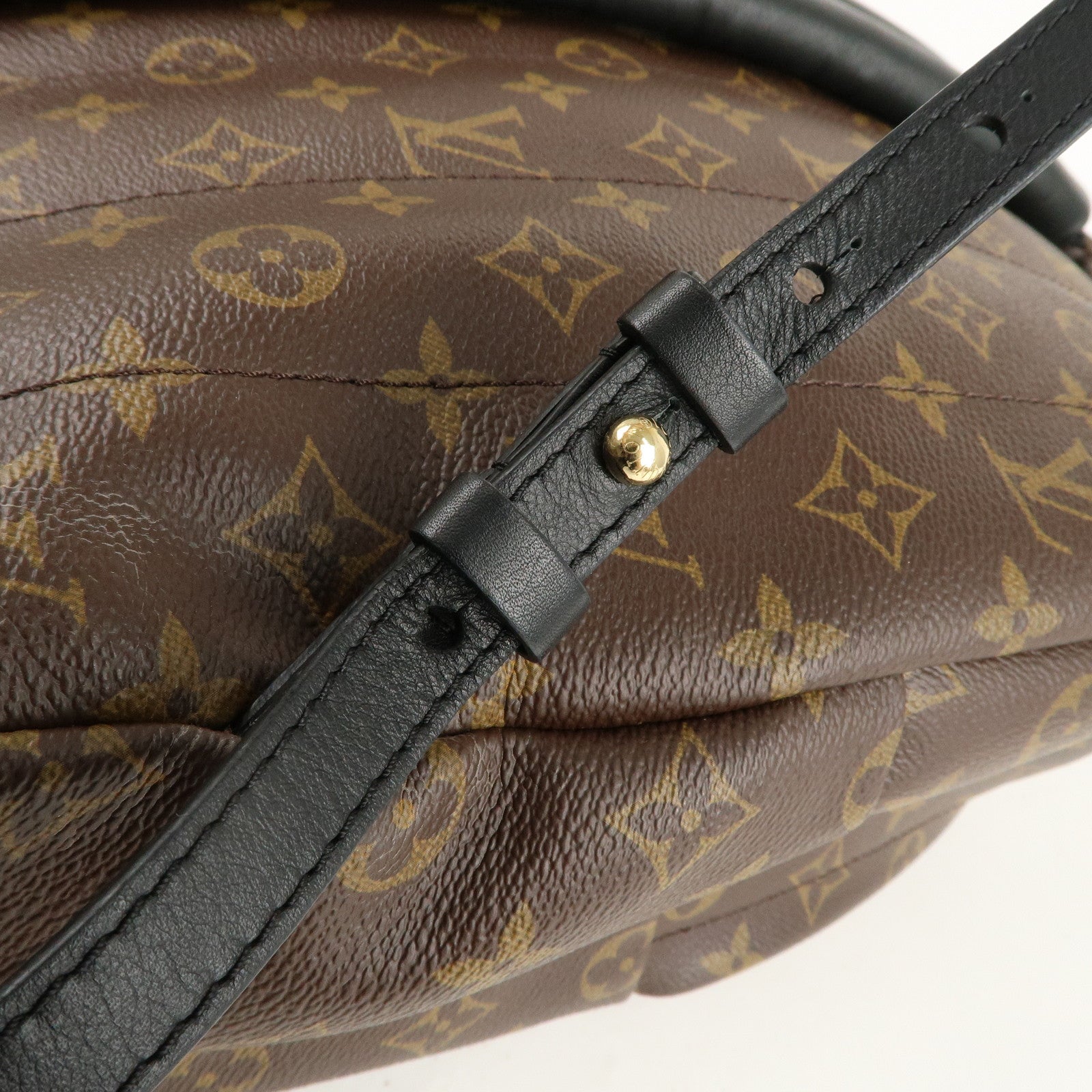 ATTENTION!* LOUIS VUITTON CRACKING CANVAS (again, LV?!) + SELLING