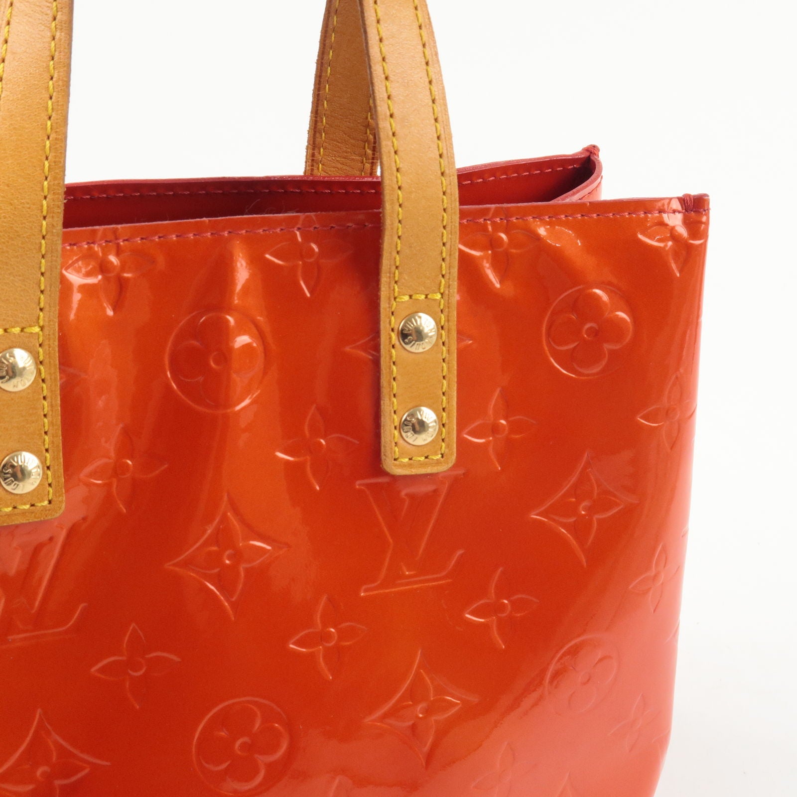 Louis Vuitton Louis Vuitton Red Vernis Leather Reade PM Hand Bag